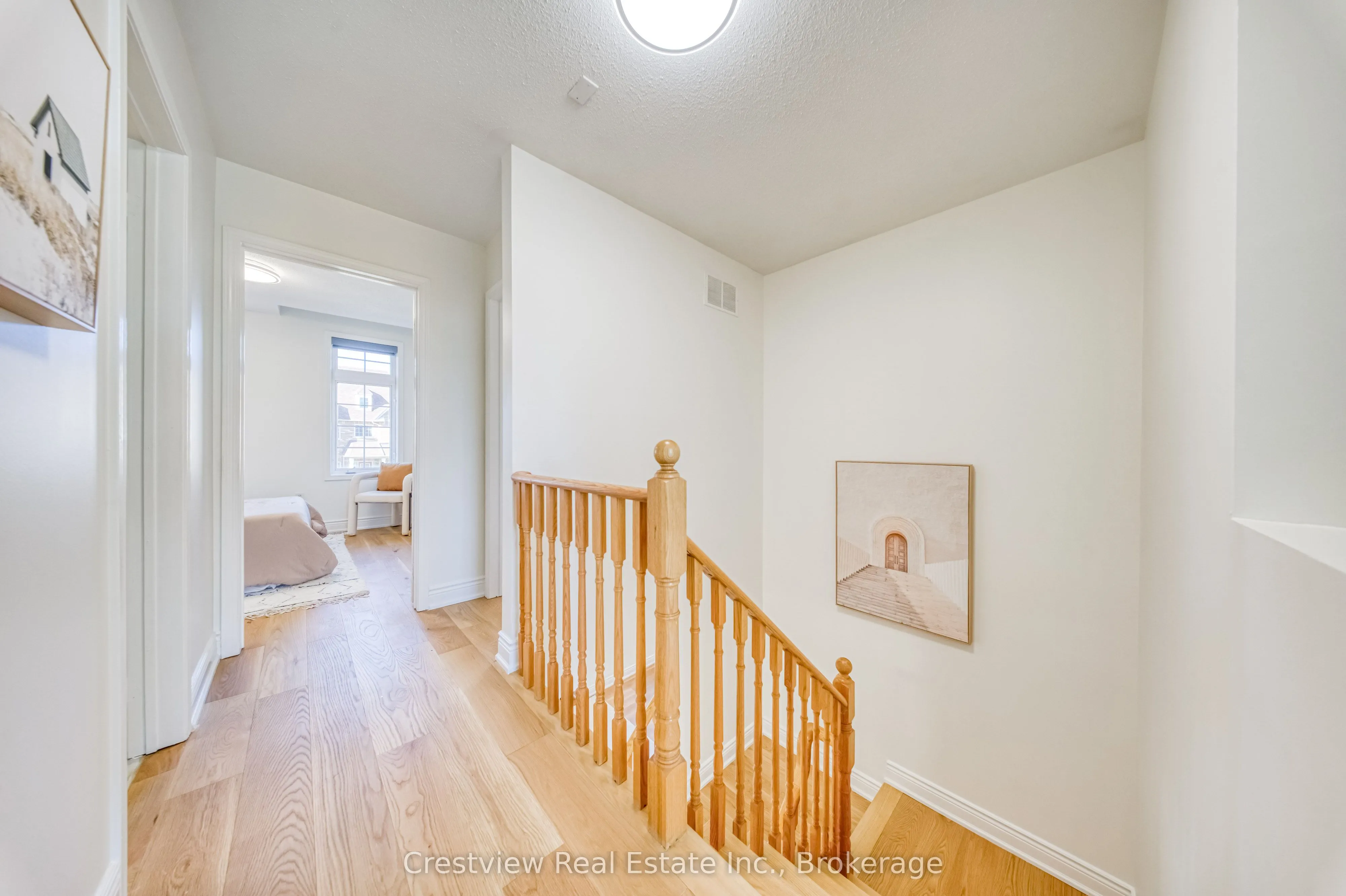 733 Bur Oak Avenue
