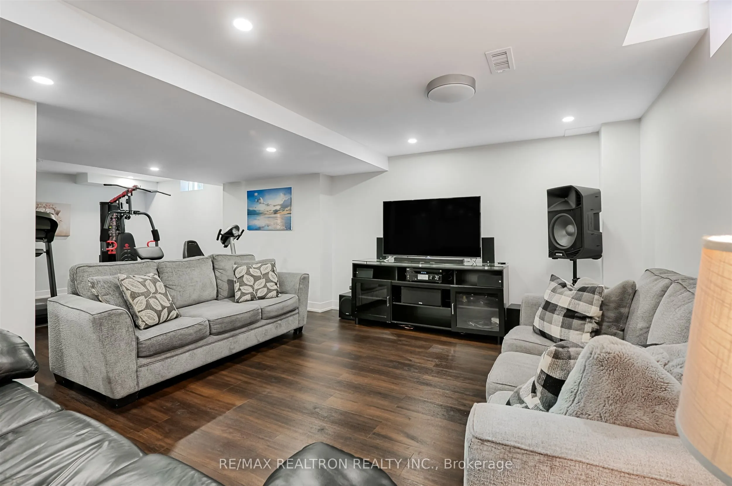 27 Ironbark Court
