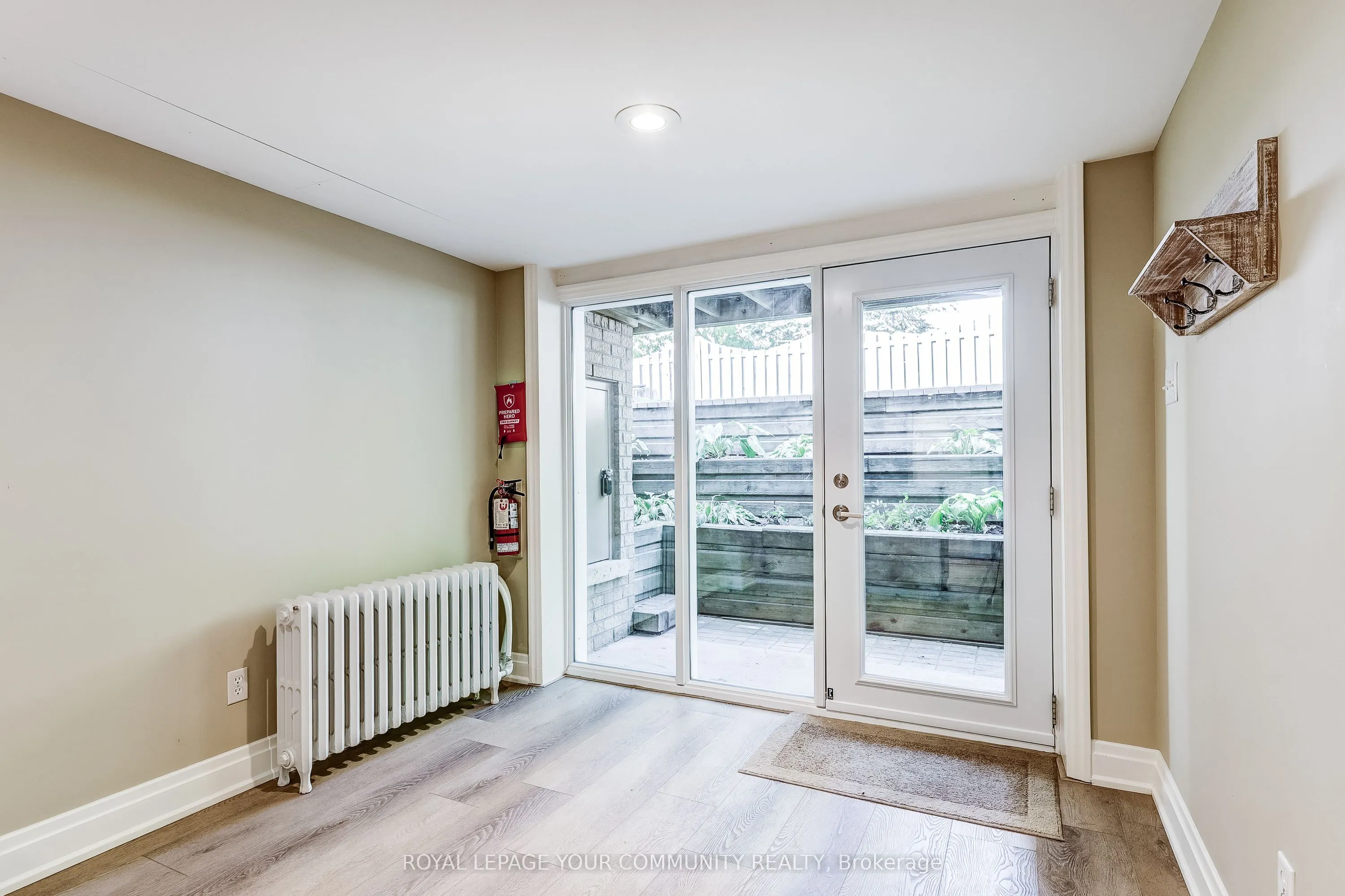 2 Rougecrest Drive