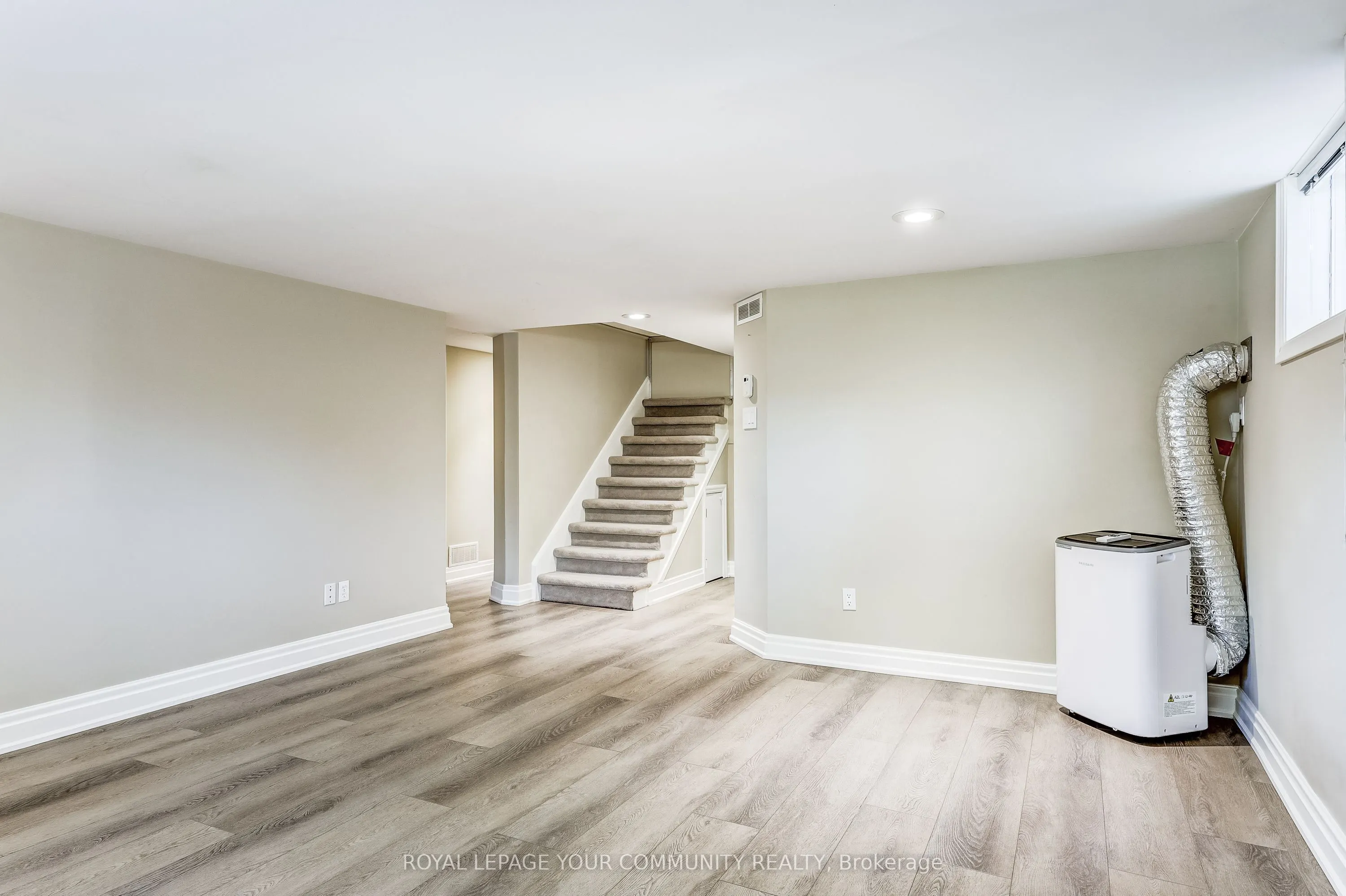 2 Rougecrest Drive
