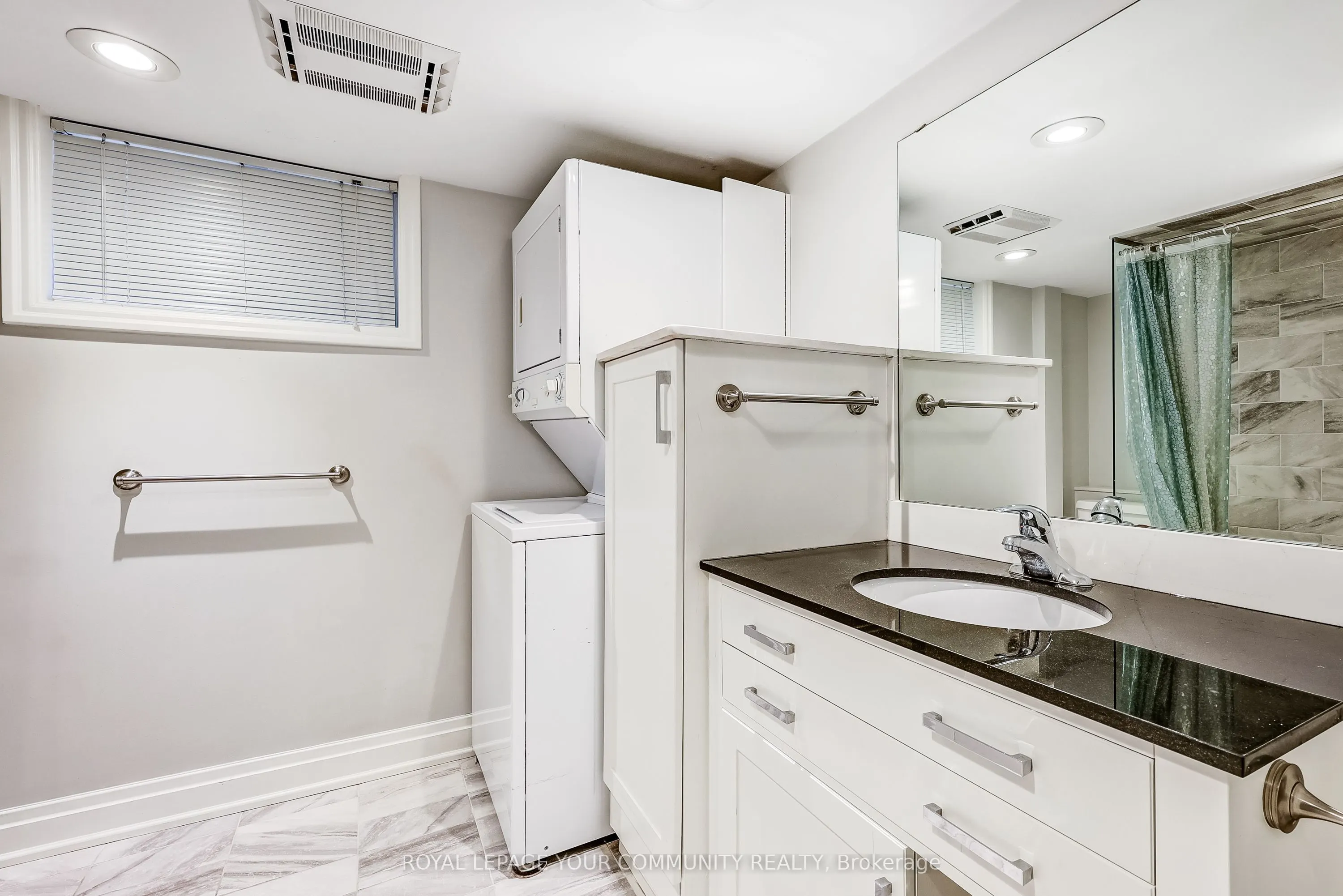 2 Rougecrest Drive