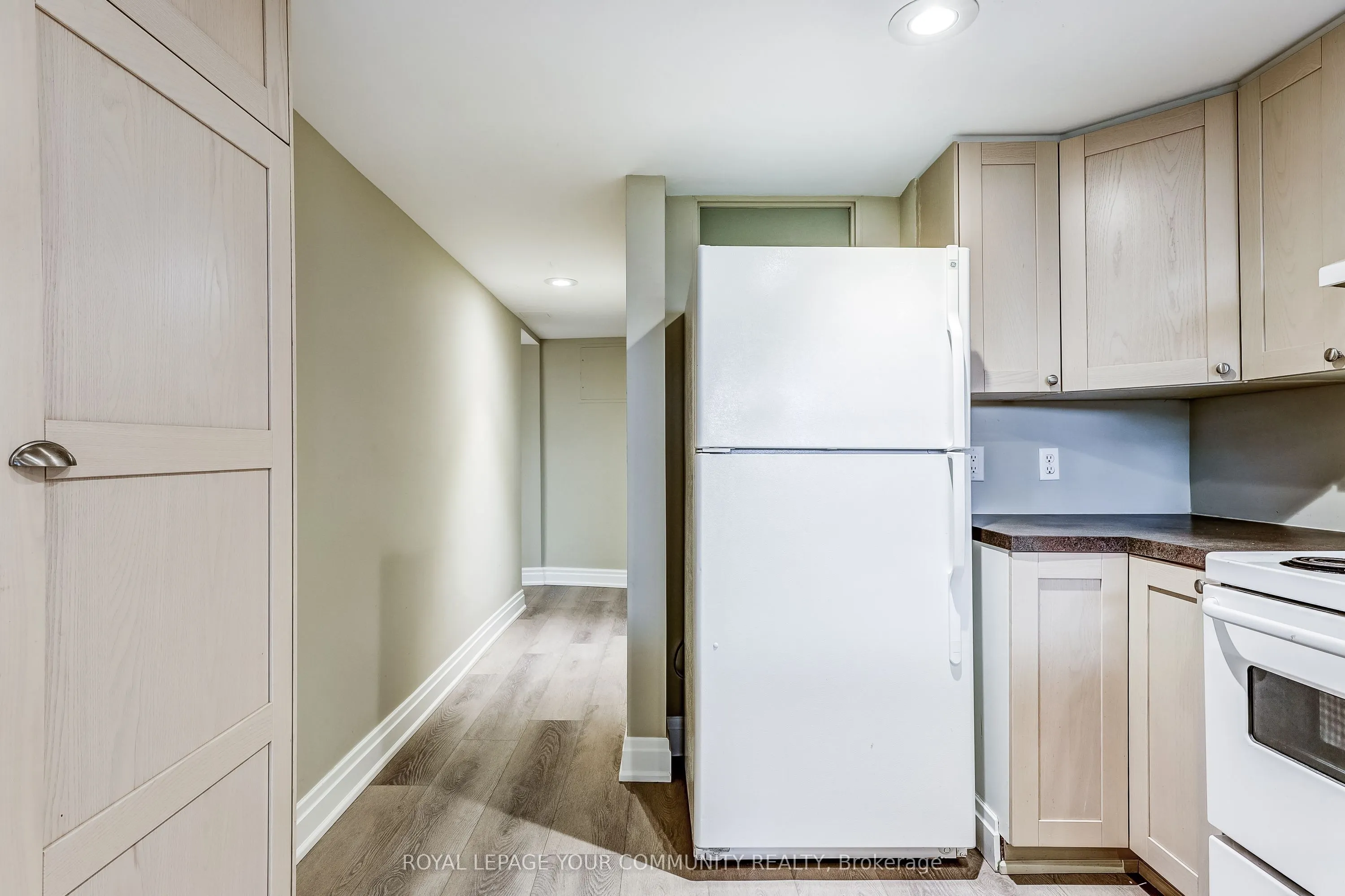 2 Rougecrest Drive