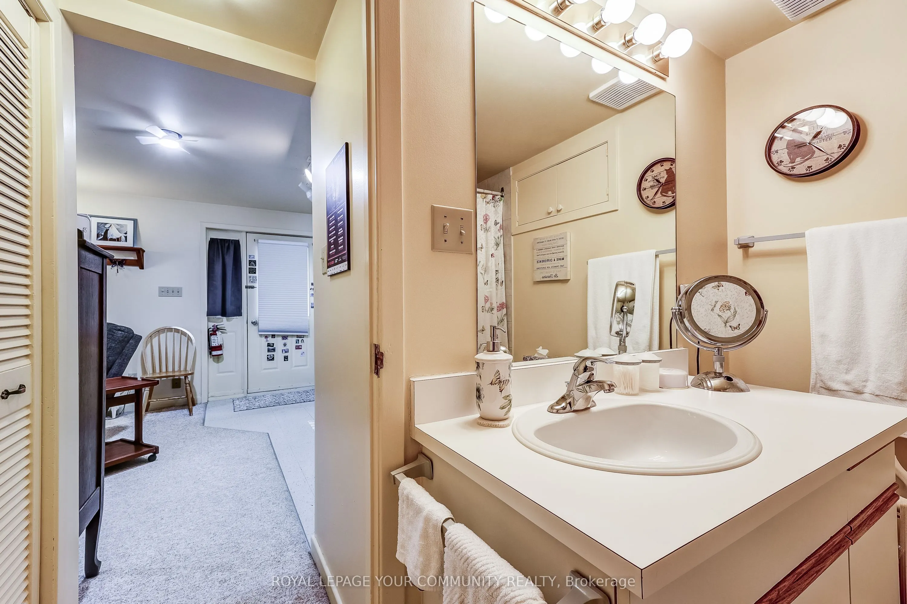 2 Rougecrest Drive