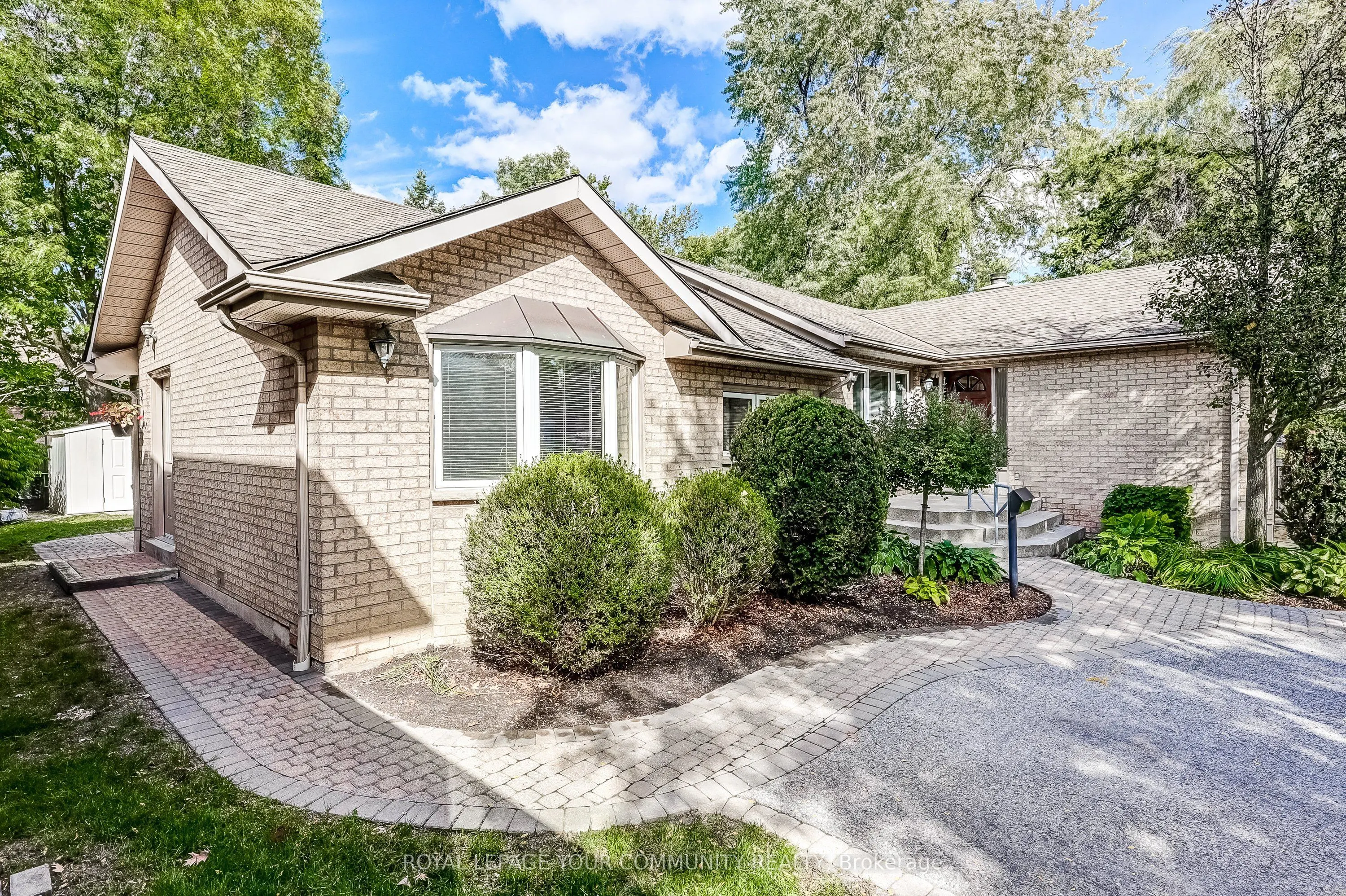 2 Rougecrest Drive