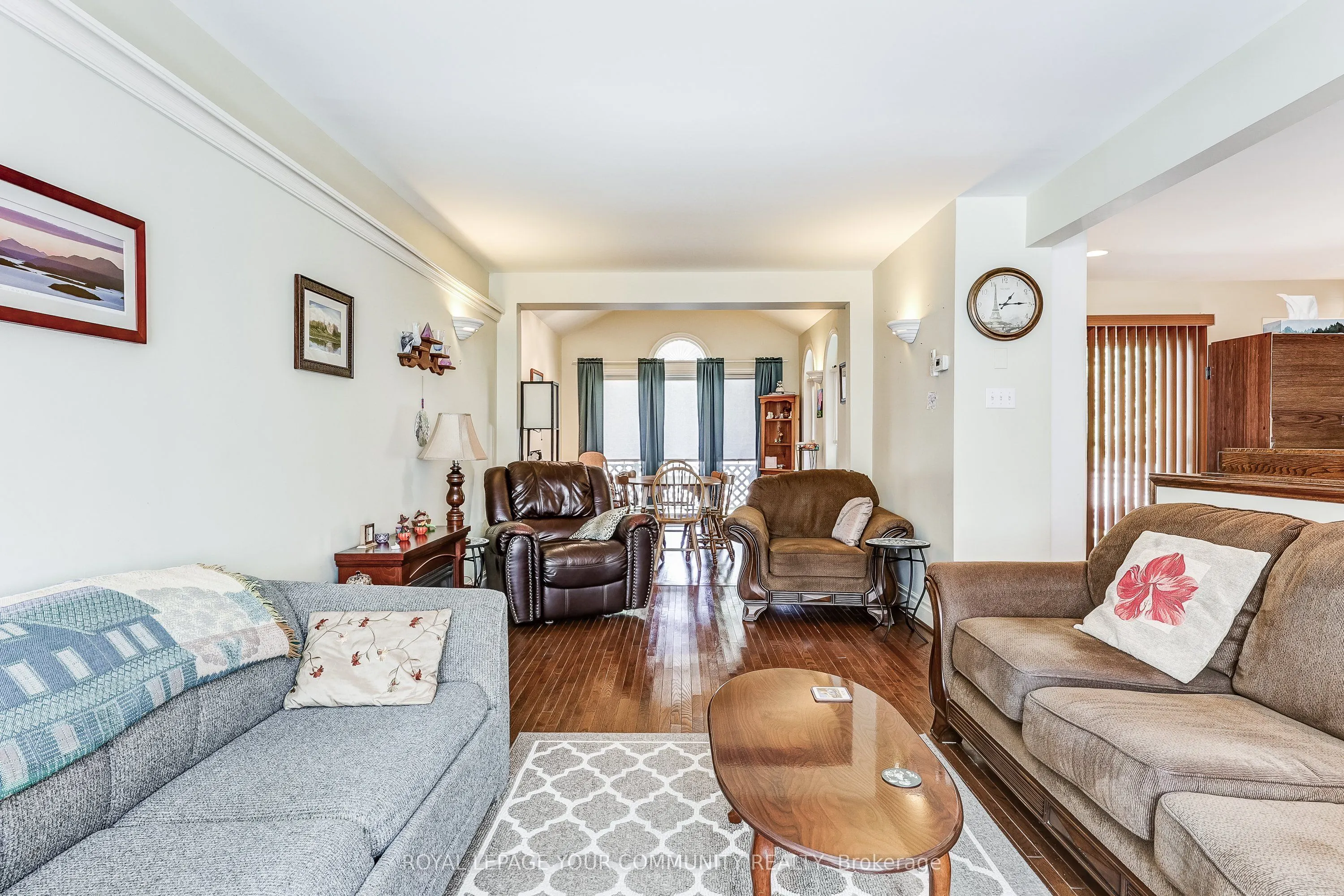 2 Rougecrest Drive