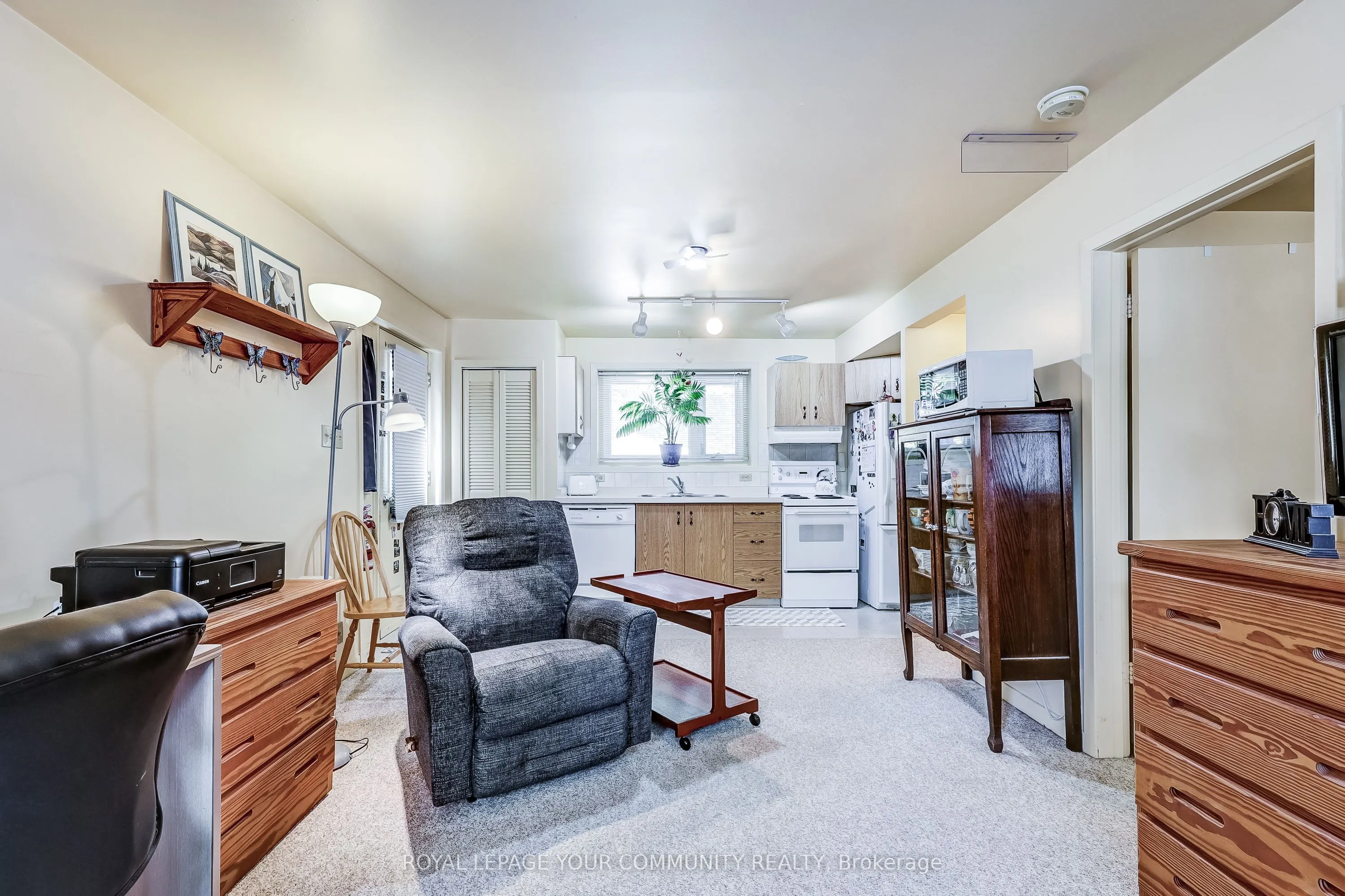 2 Rougecrest Drive