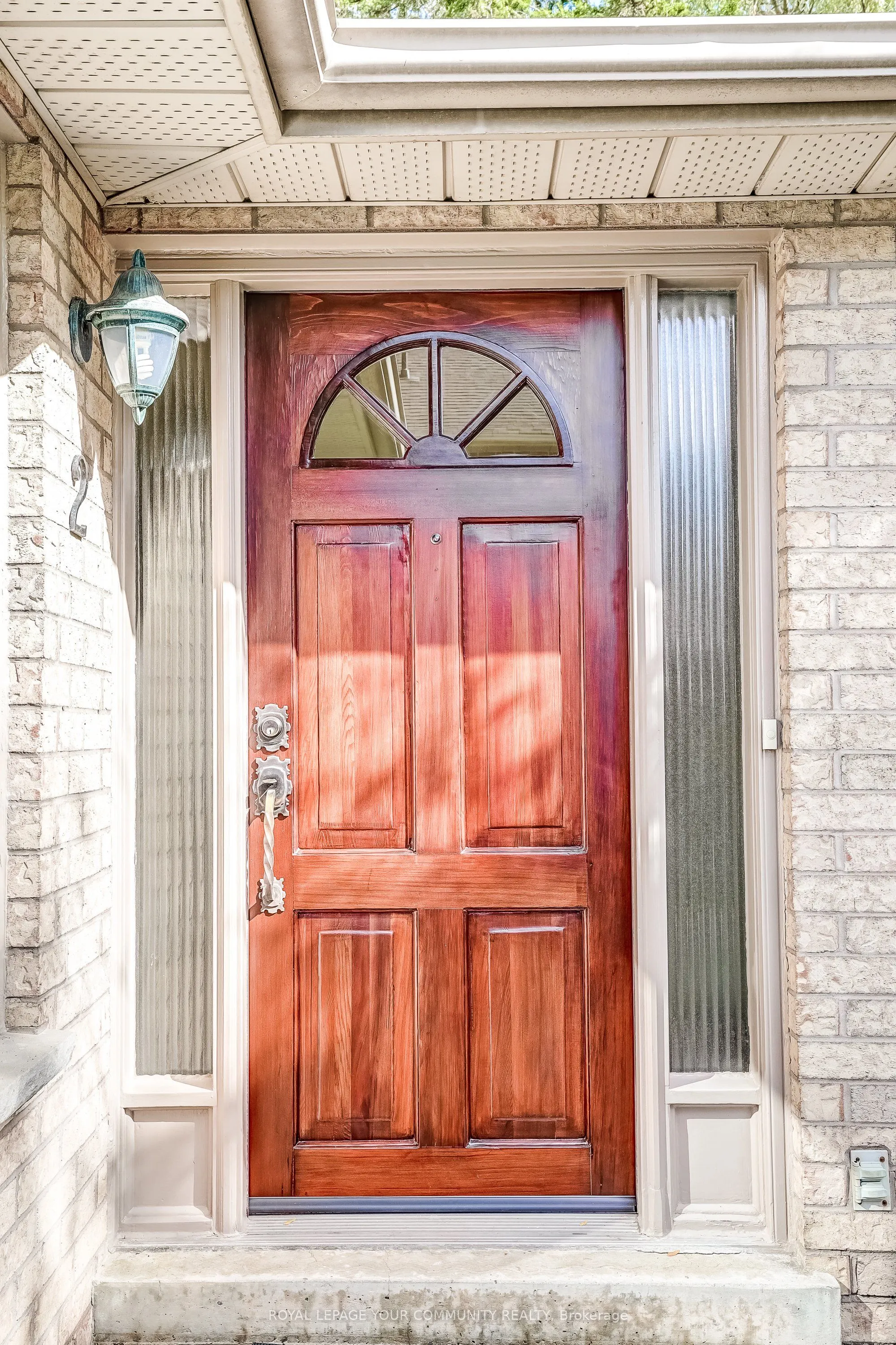 2 Rougecrest Drive