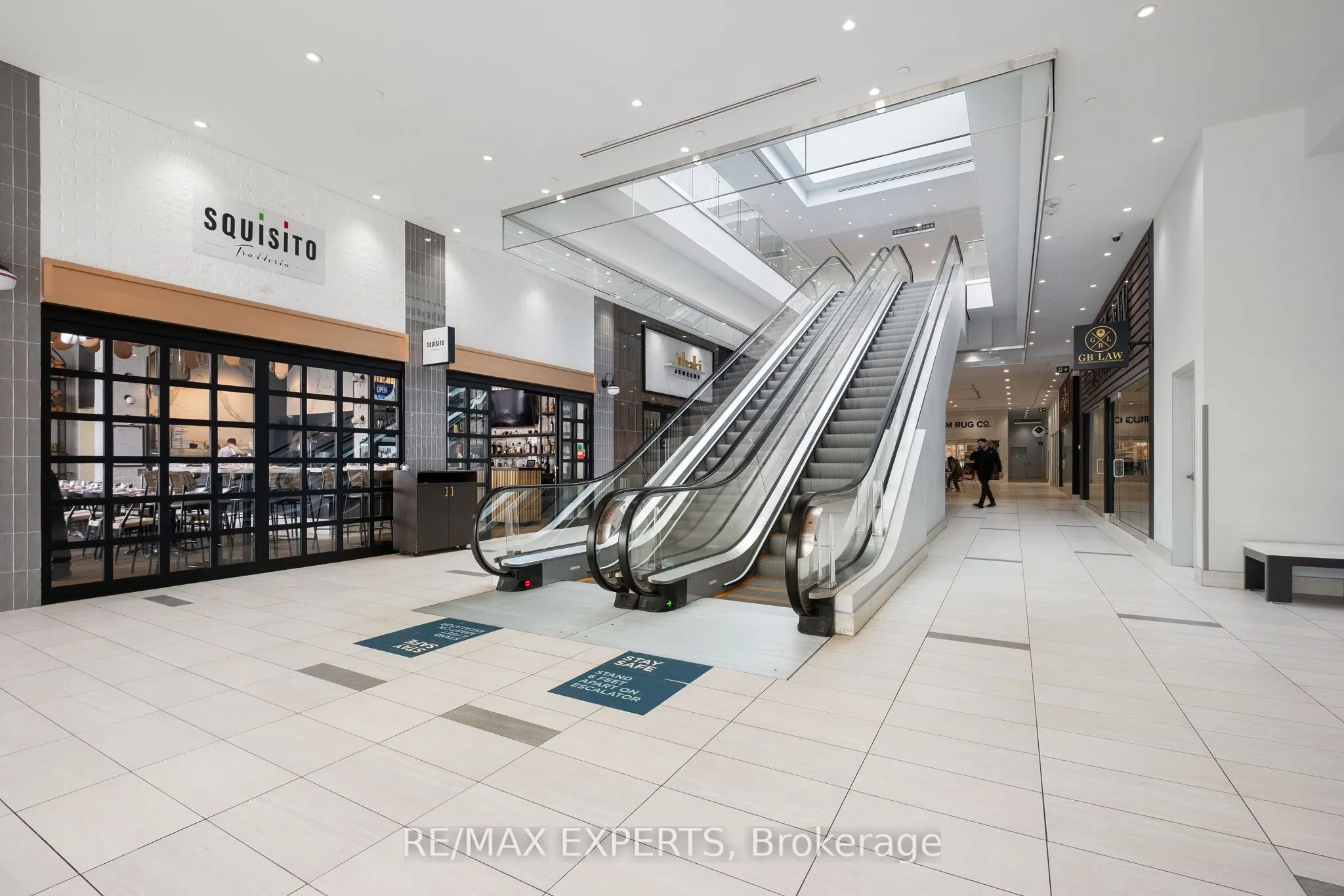 7777 Weston Road, #207
