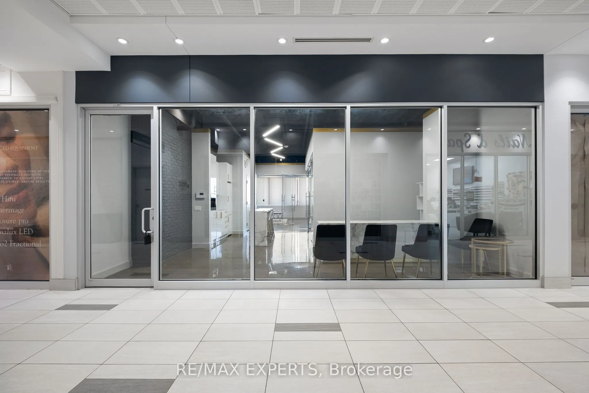 7777 Weston Road, #207