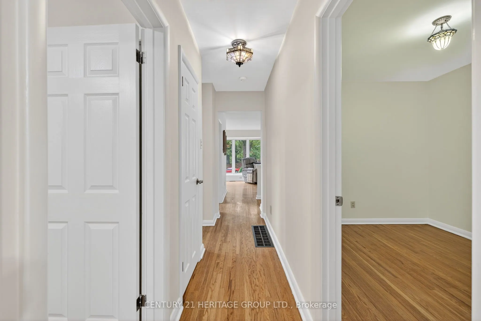 49 Bayview Parkway