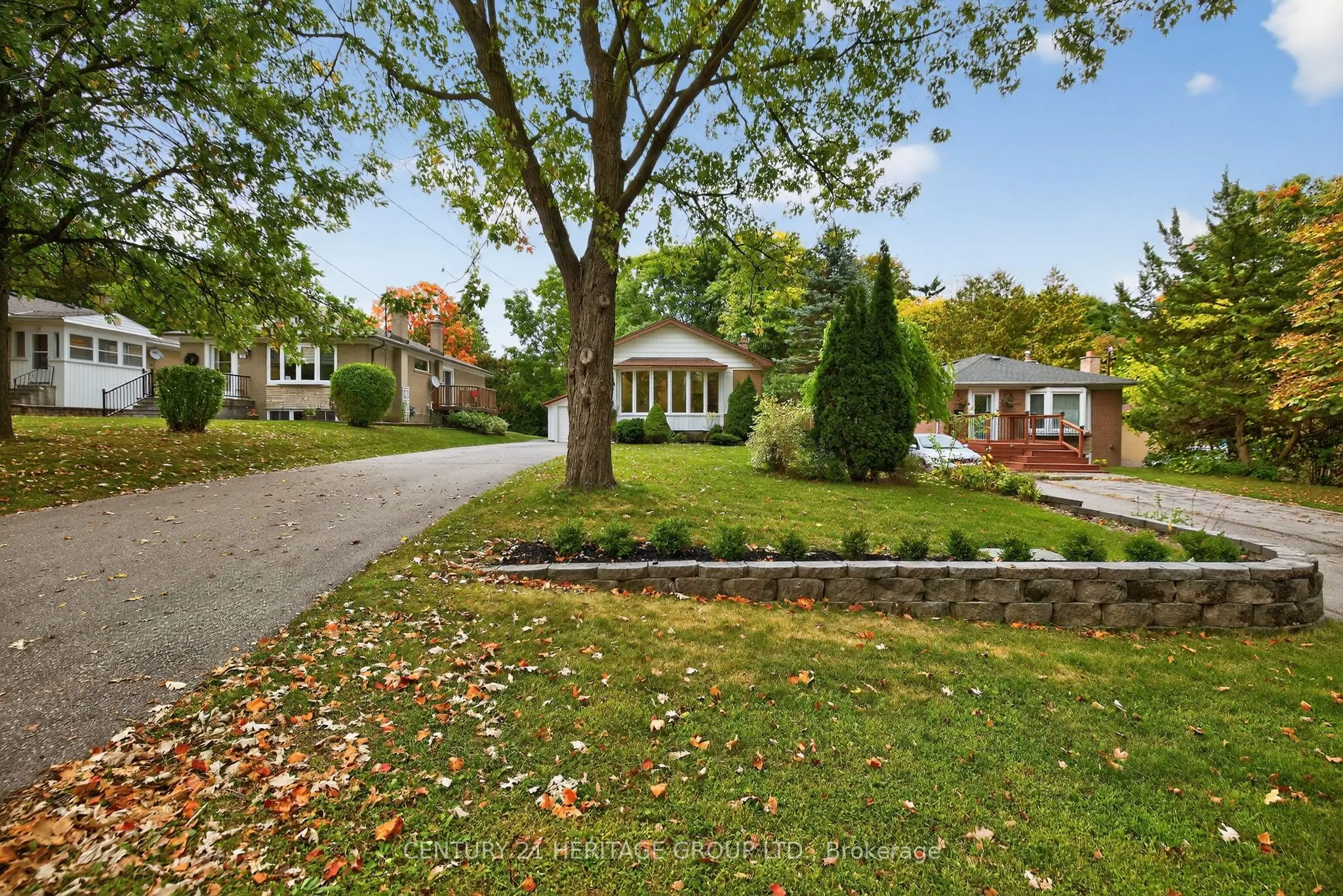 49 Bayview Parkway