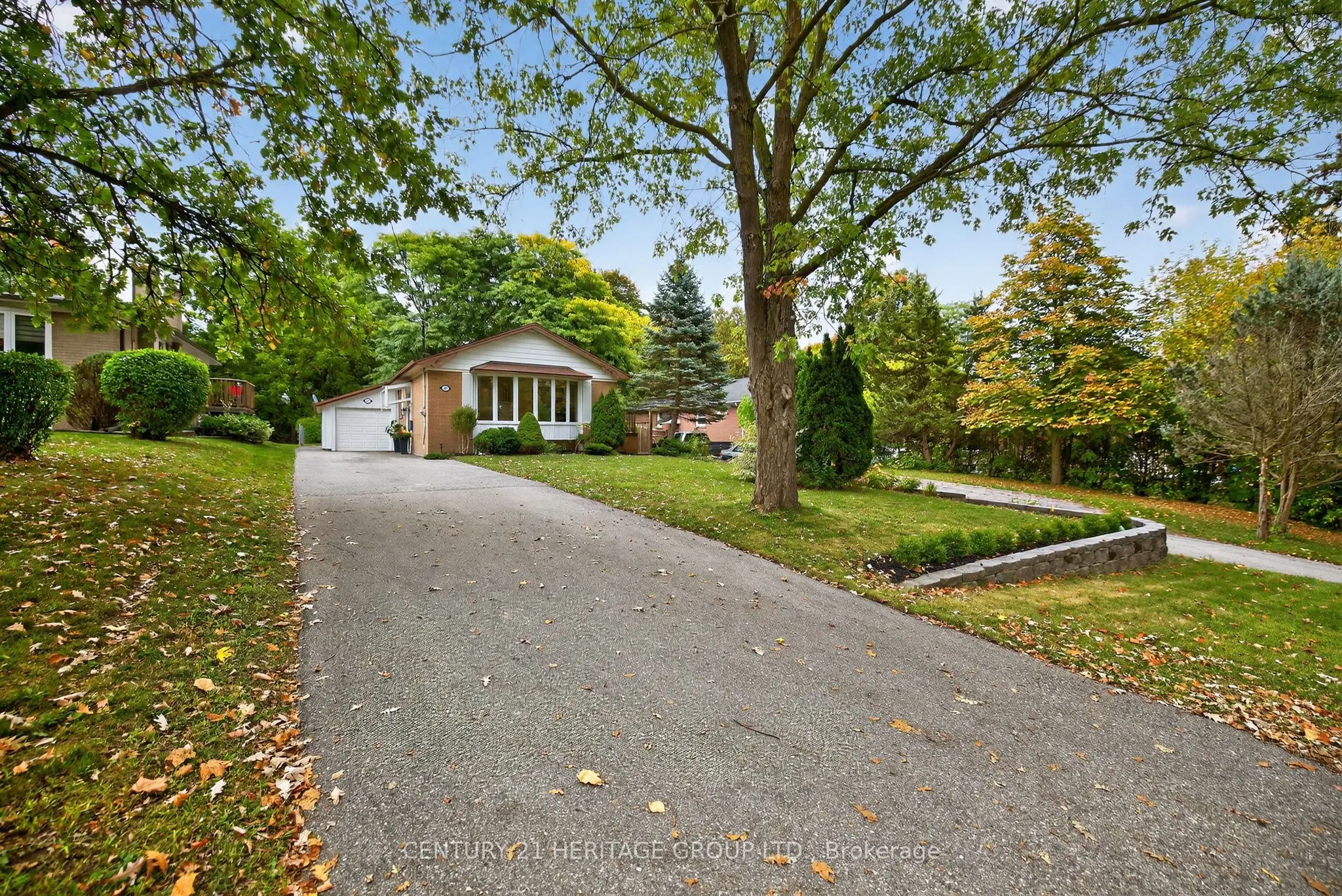 49 Bayview Parkway