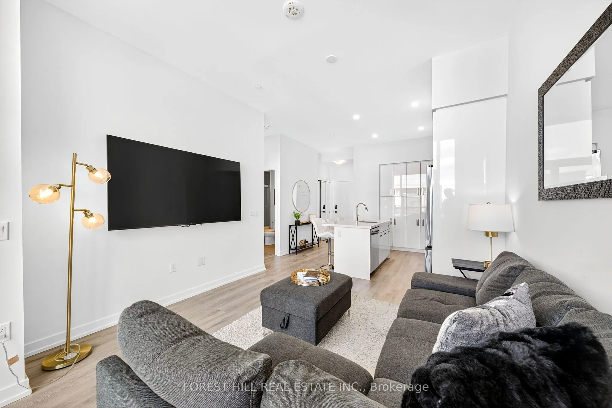 415 Sea Ray Avenue, #435