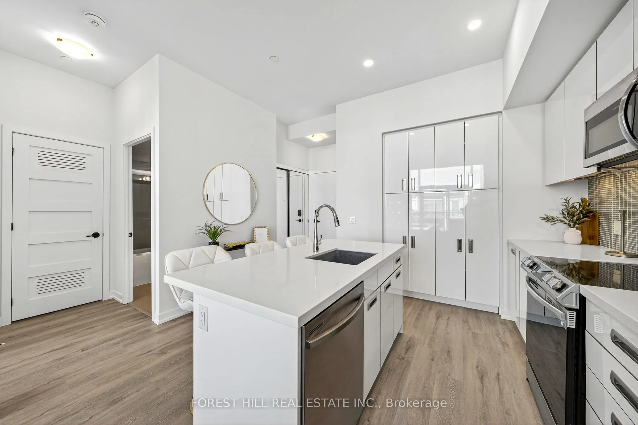 415 Sea Ray Avenue, #435