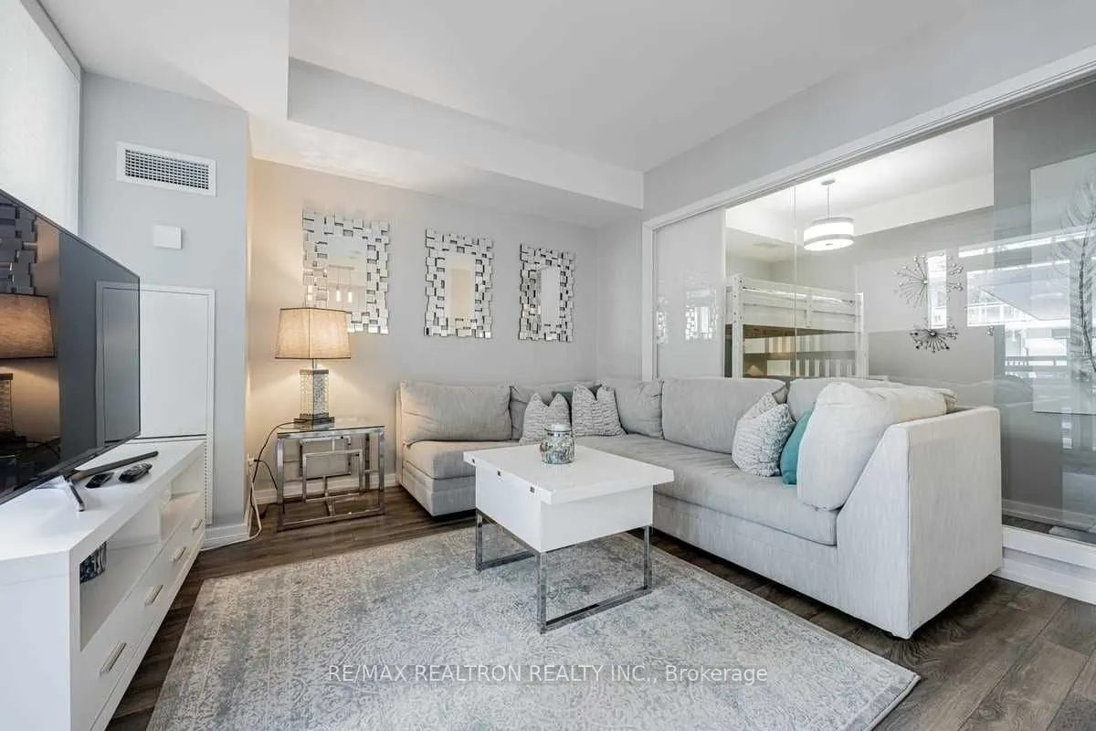 271 Sea Ray Avenue, #B203