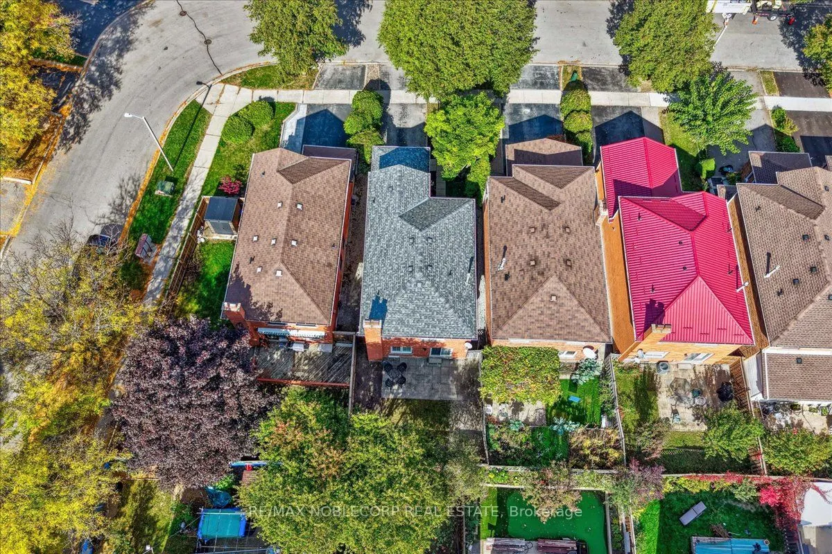 31 Mountfield Crescent