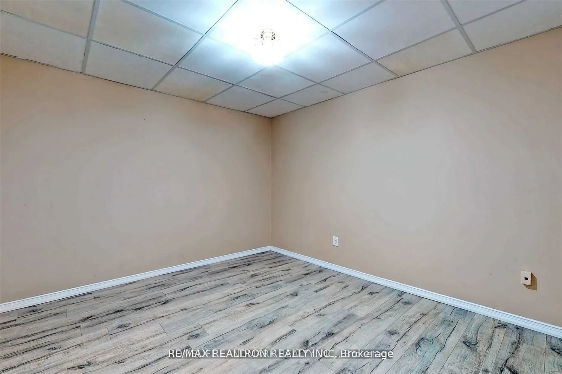 16 Foxglove Court, #Bsmt