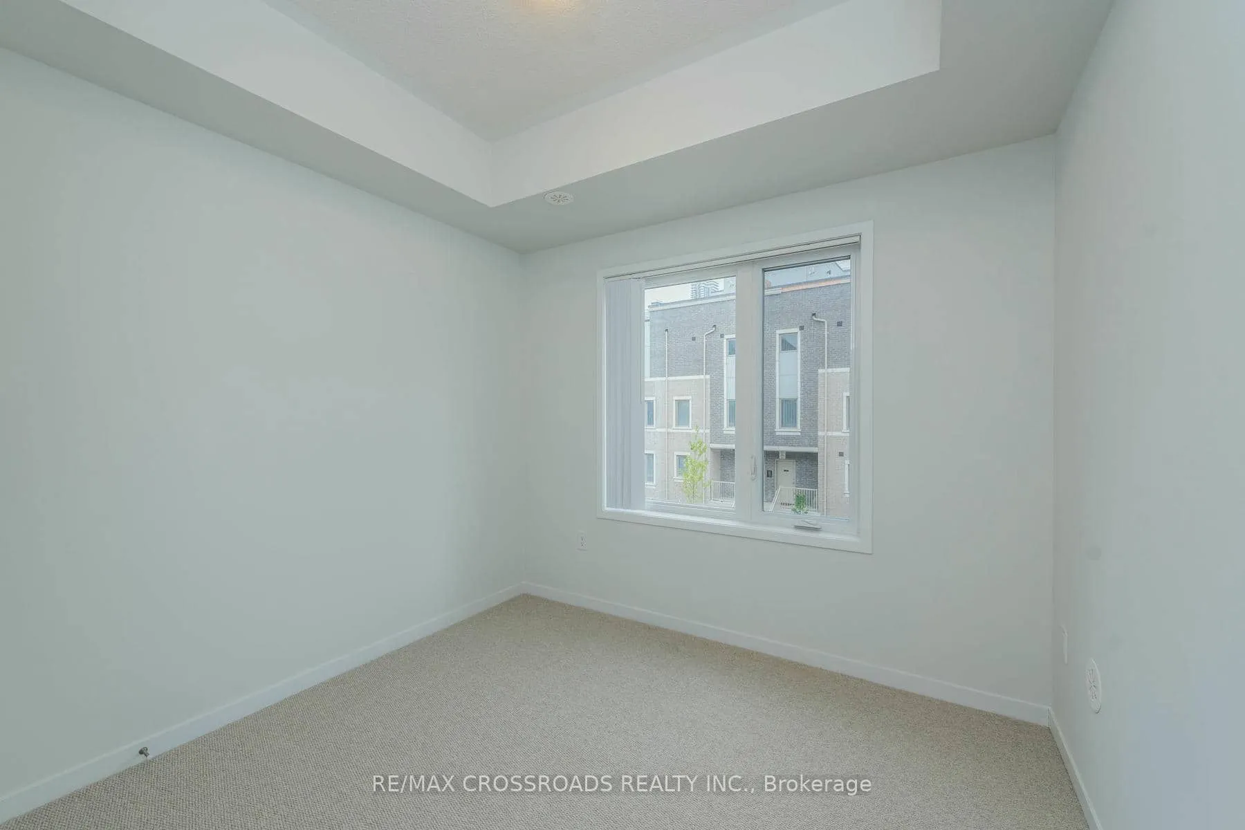 140 Honeycrisp Crescent, #292