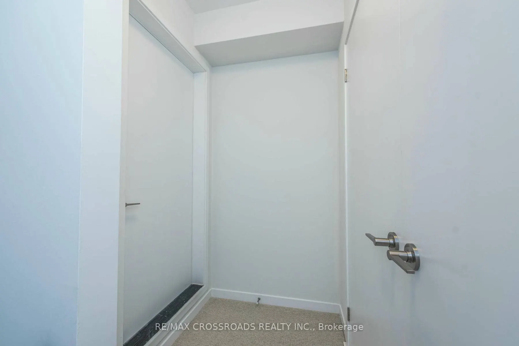 140 Honeycrisp Crescent, #292