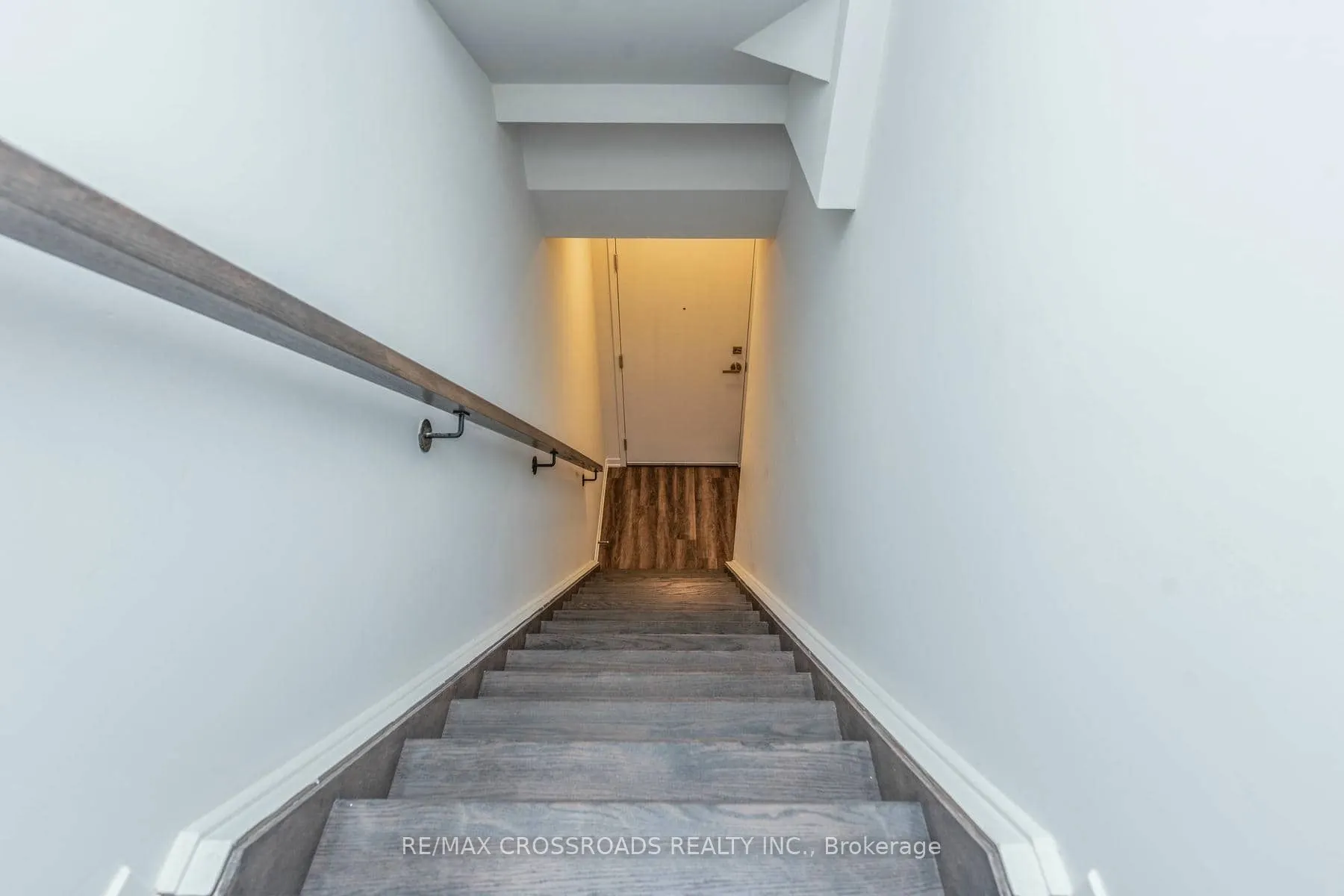 140 Honeycrisp Crescent, #292