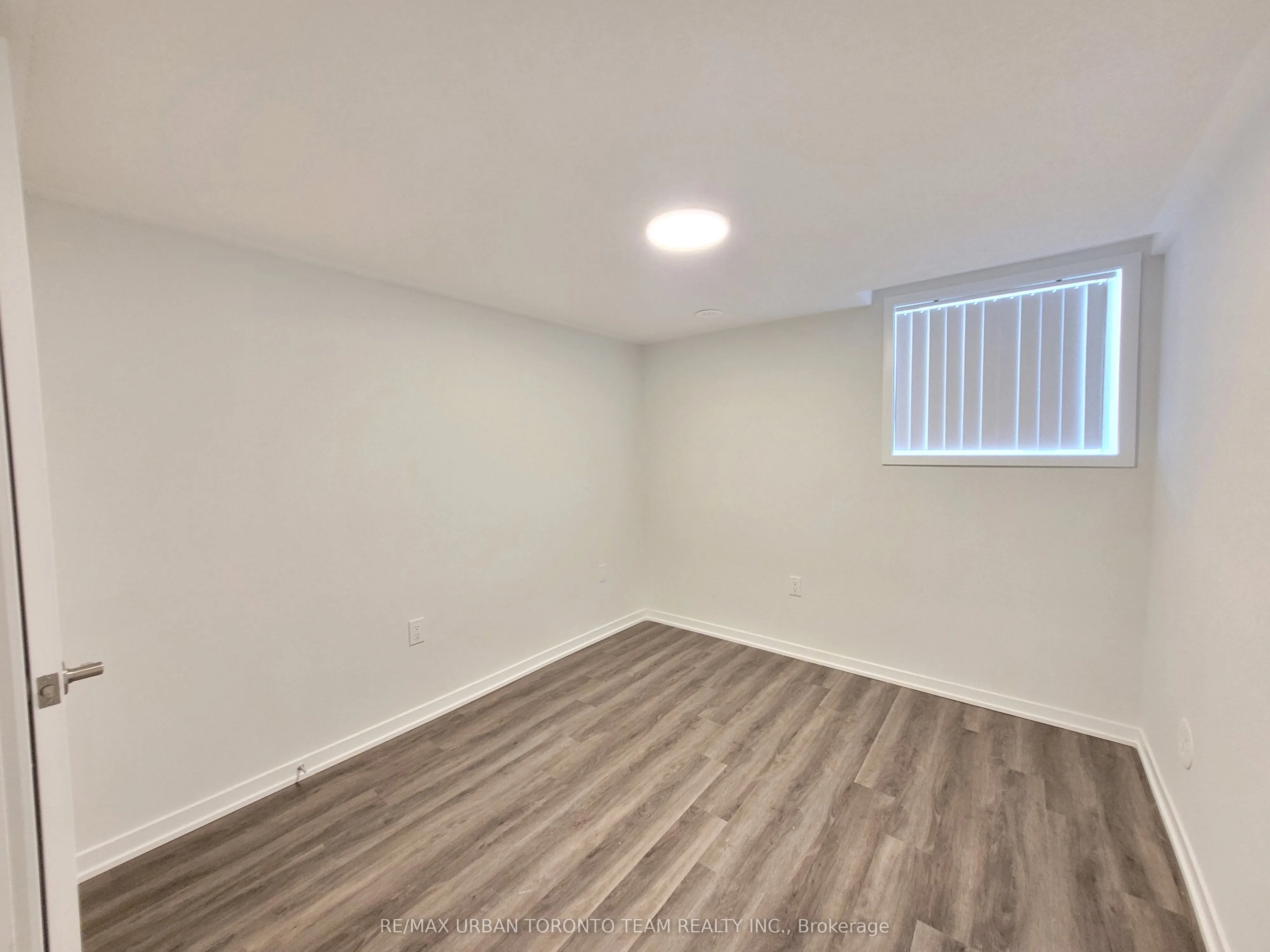 151 Honeycrisp Crescent, #TH 165