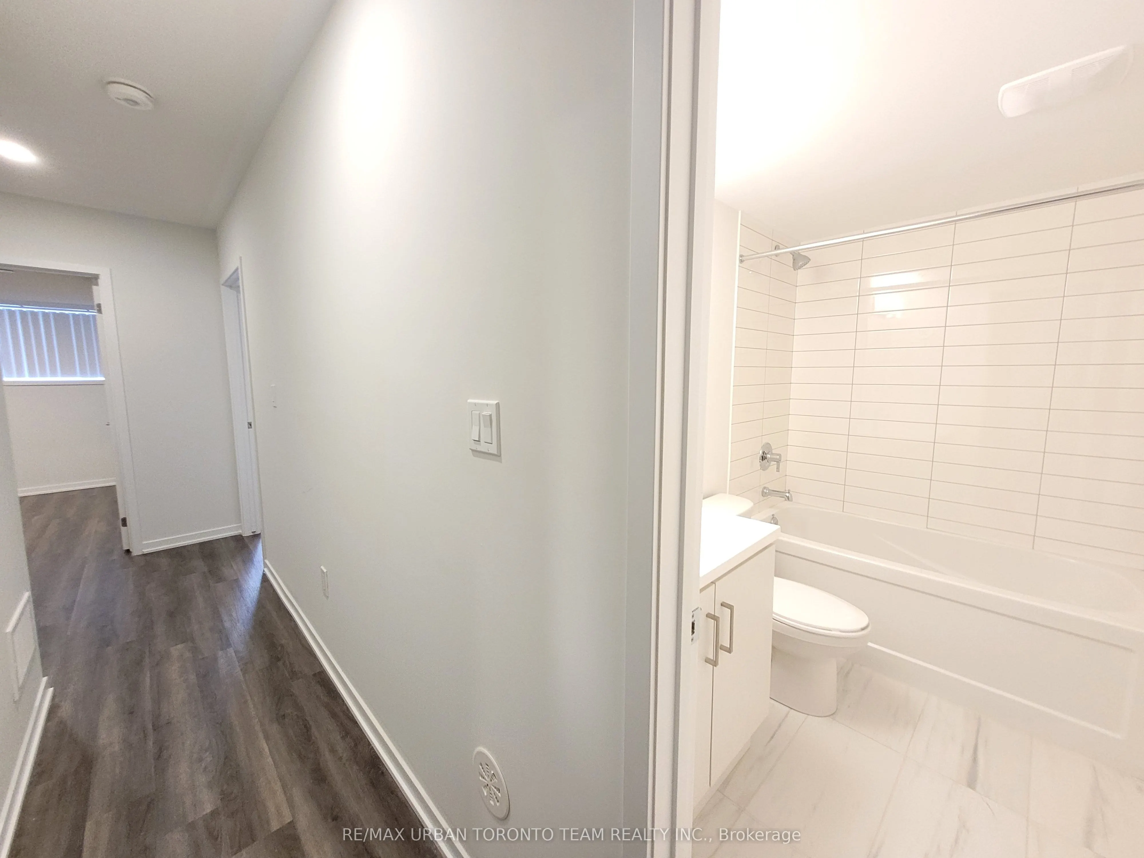 151 Honeycrisp Crescent, #TH 165
