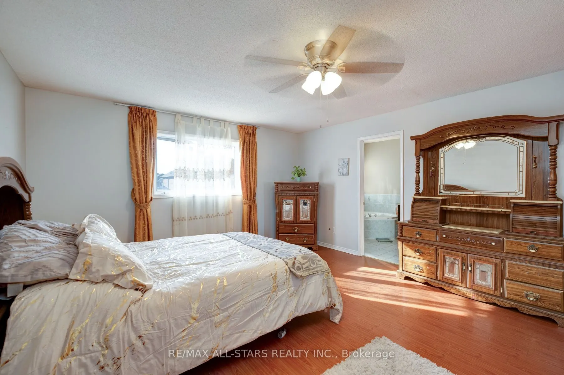 211 Sophia Road