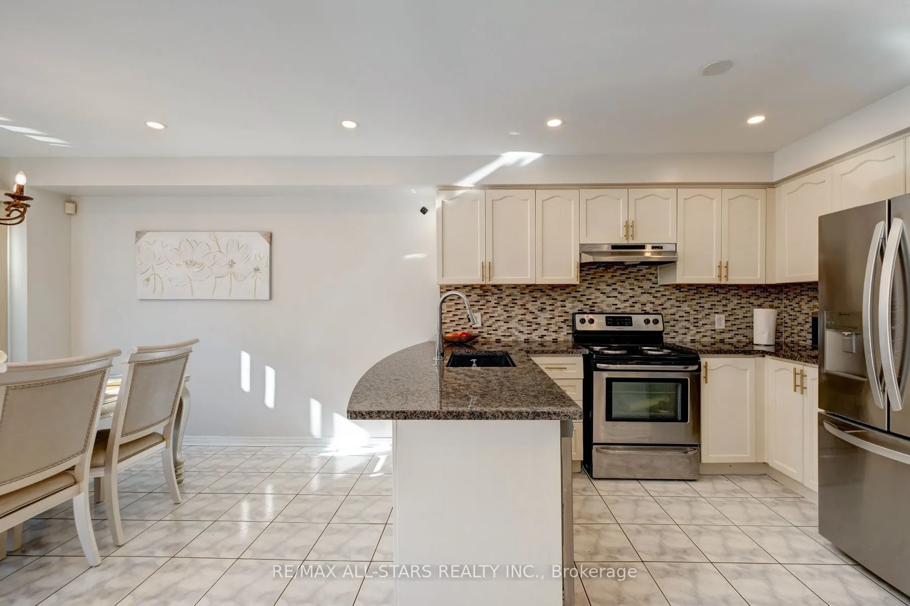 211 Sophia Road