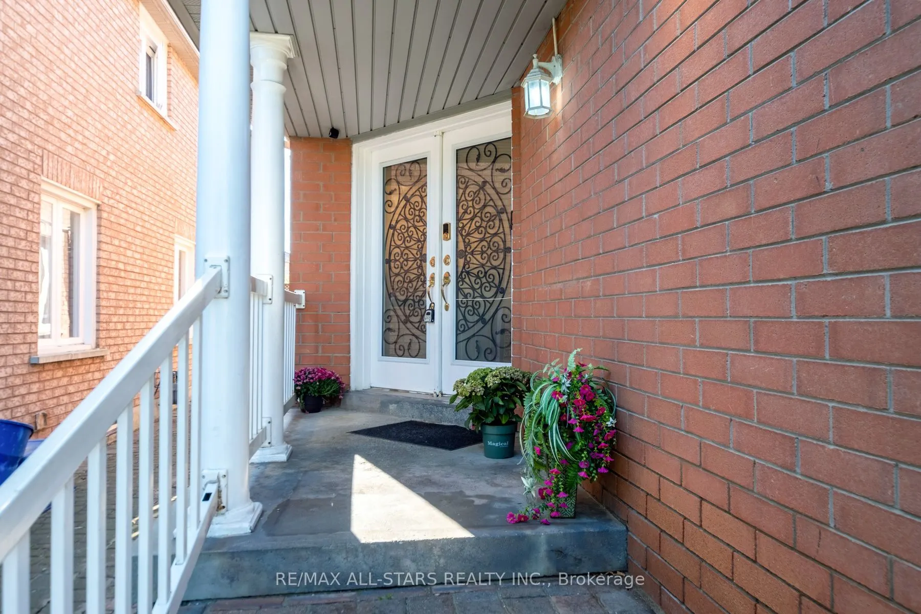 211 Sophia Road