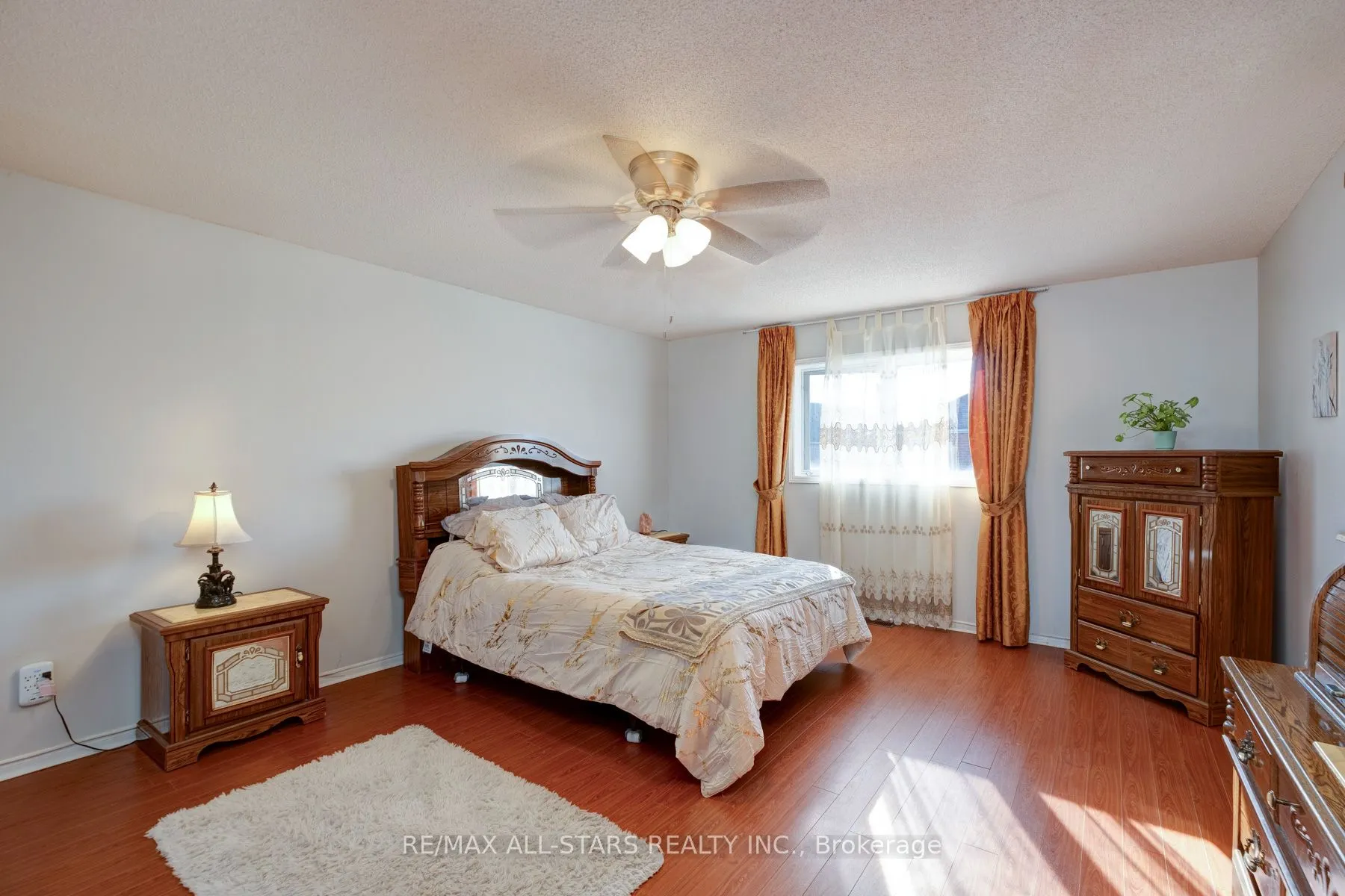 211 Sophia Road