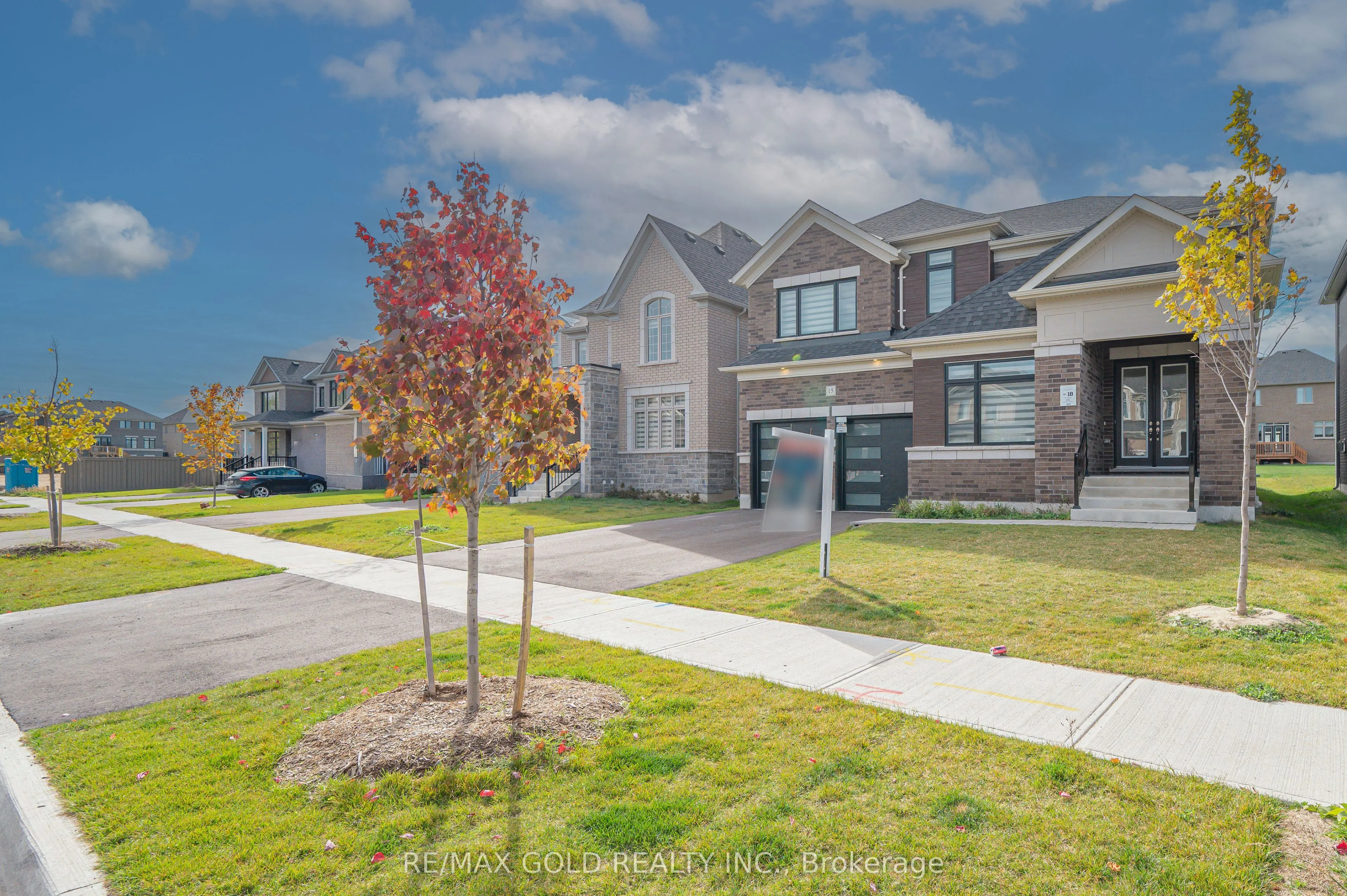 15 Sandhill Crescent