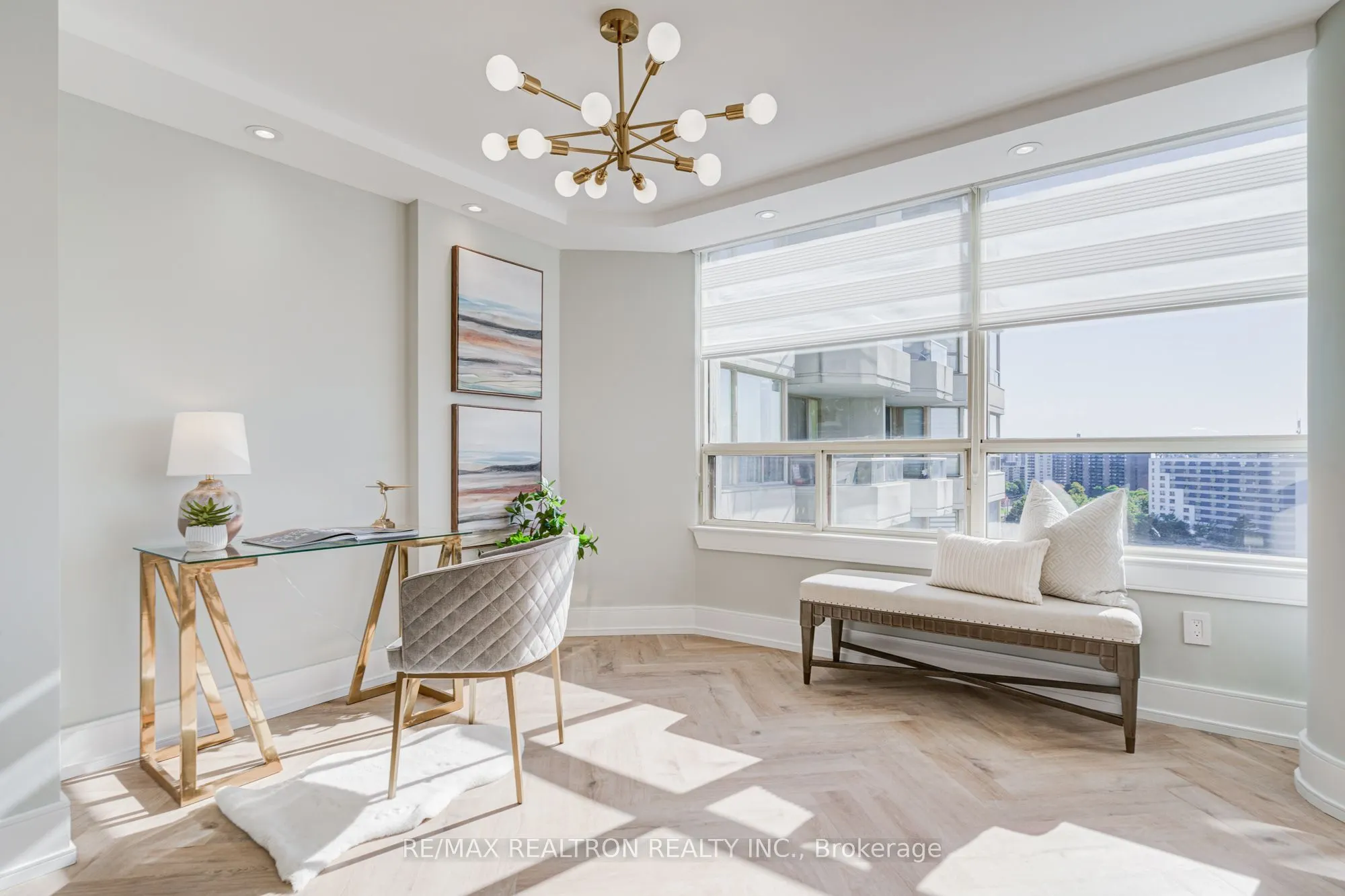 7 Townsgate Drive, #1601