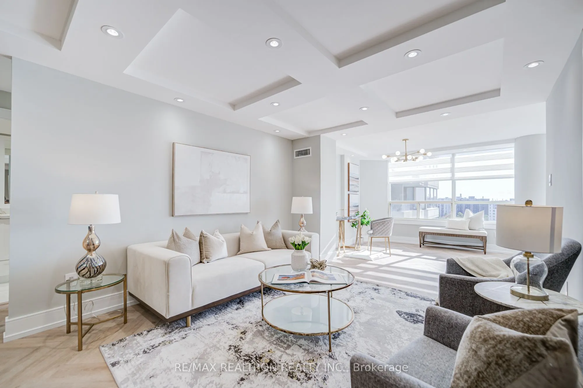 7 Townsgate Drive, #1601