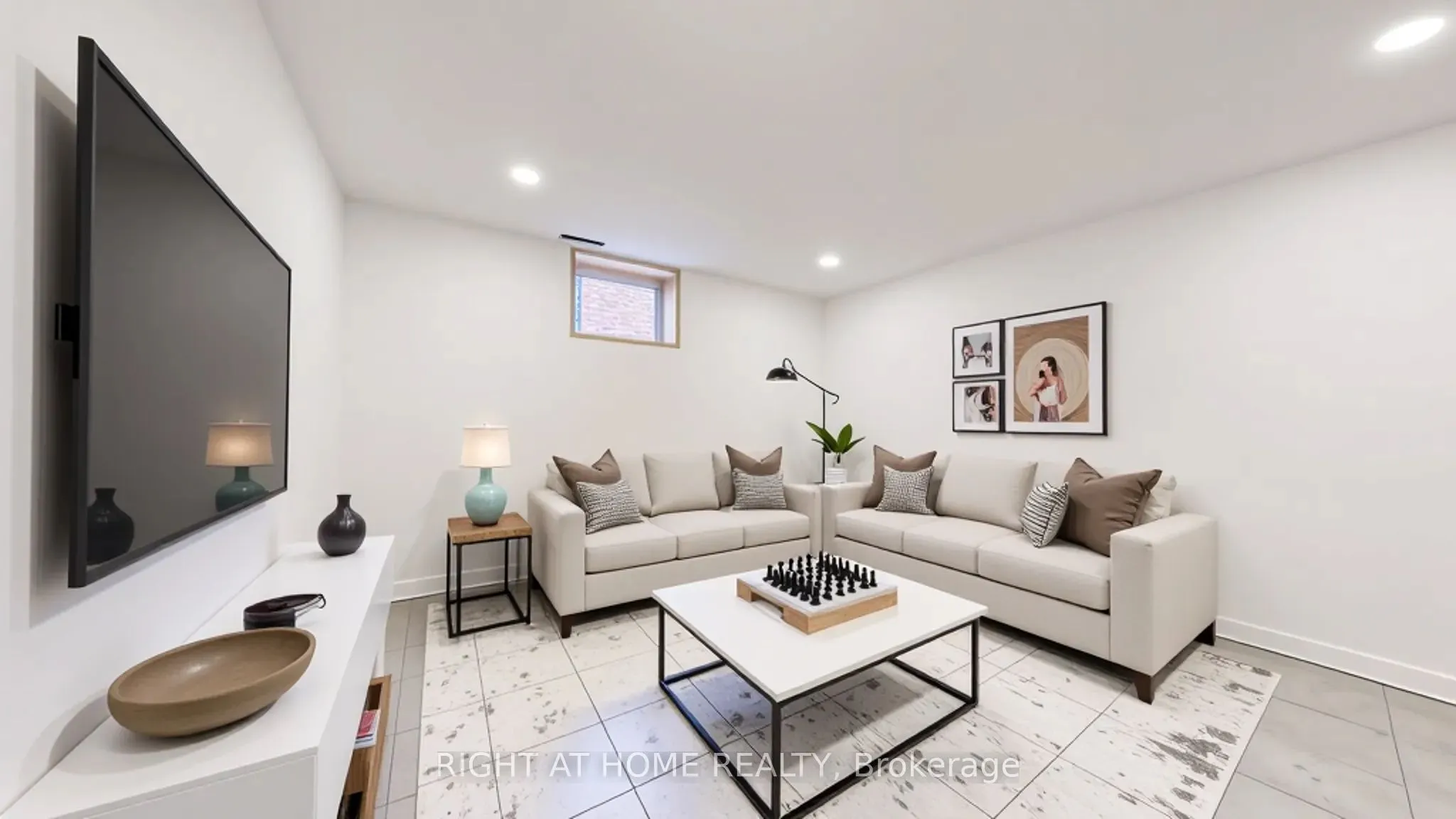 5 Glendale Avenue