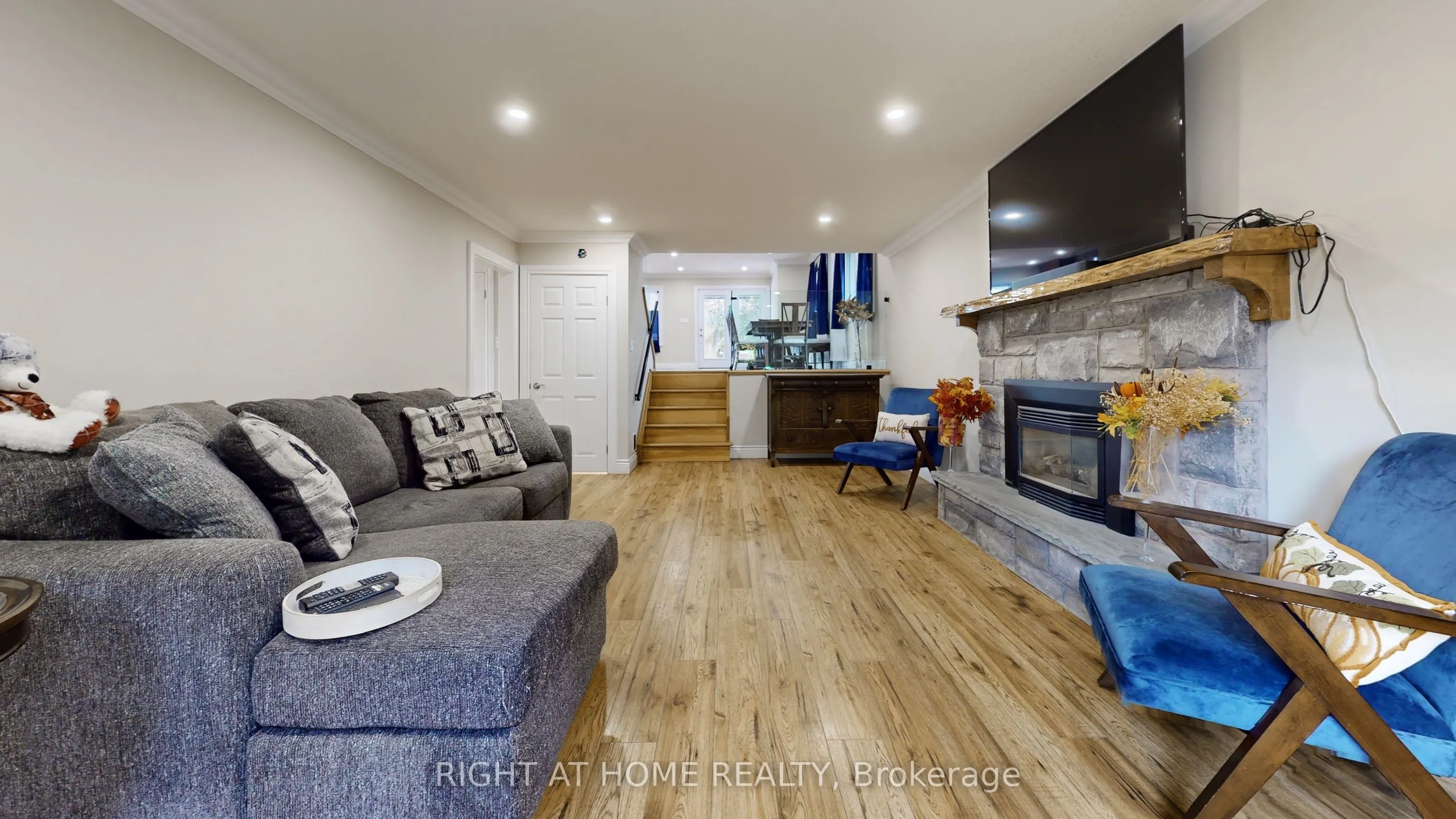 5 Glendale Avenue