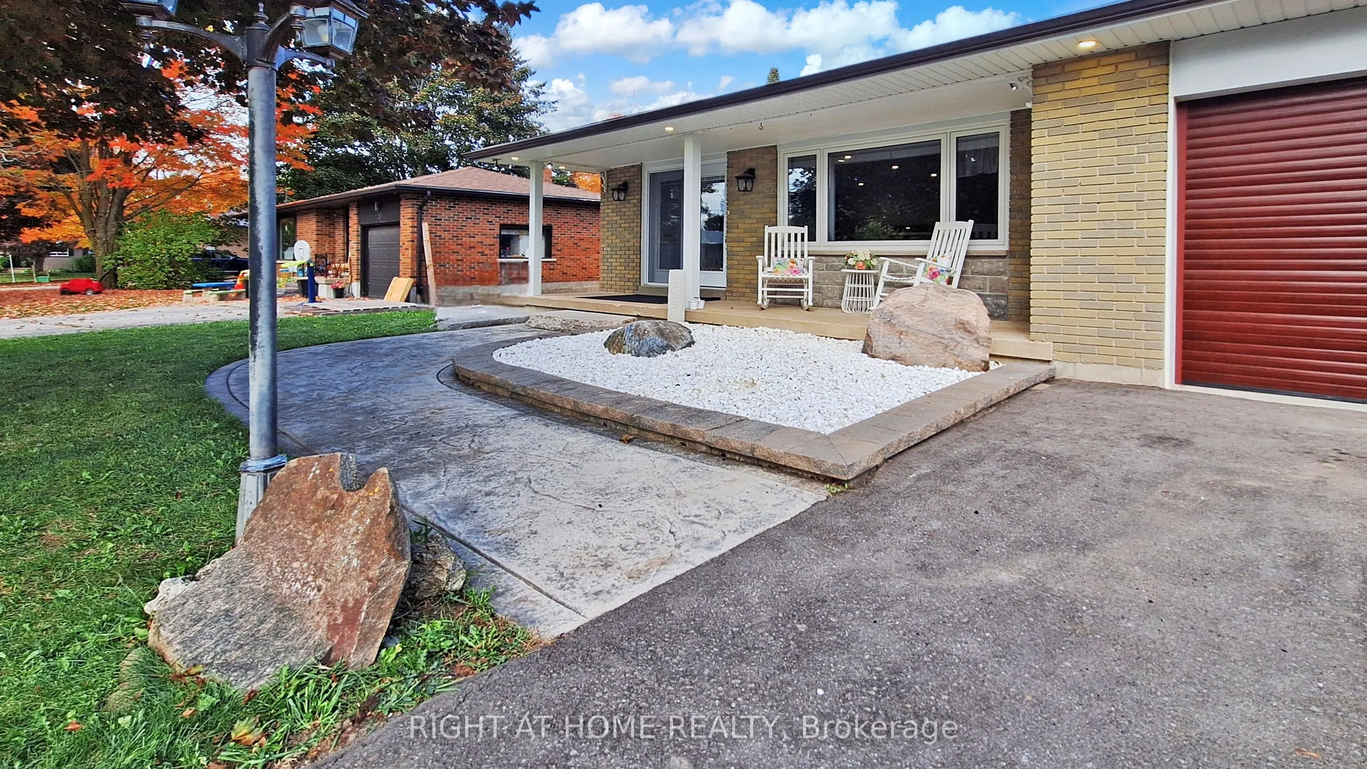 5 Glendale Avenue