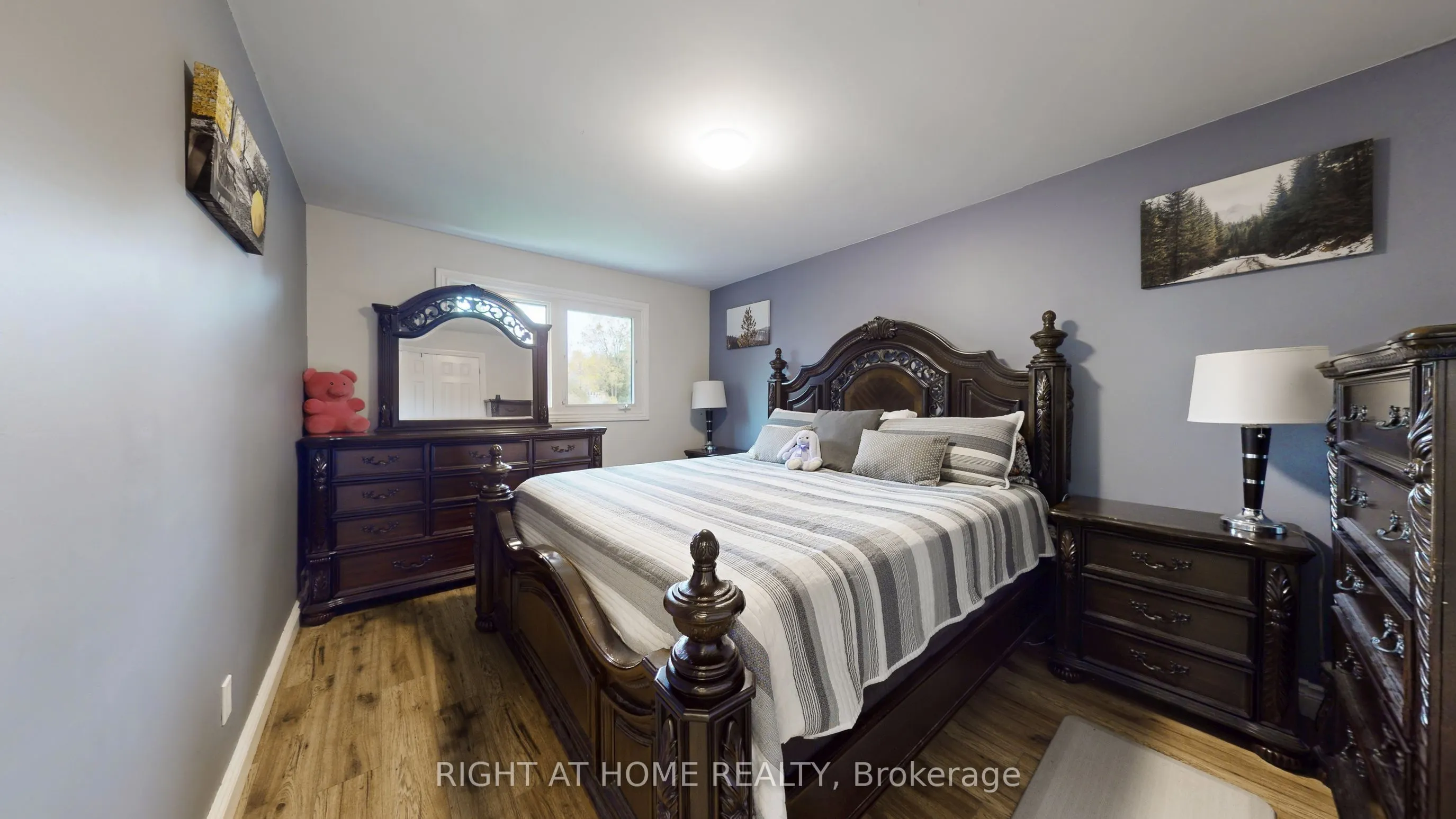 5 Glendale Avenue