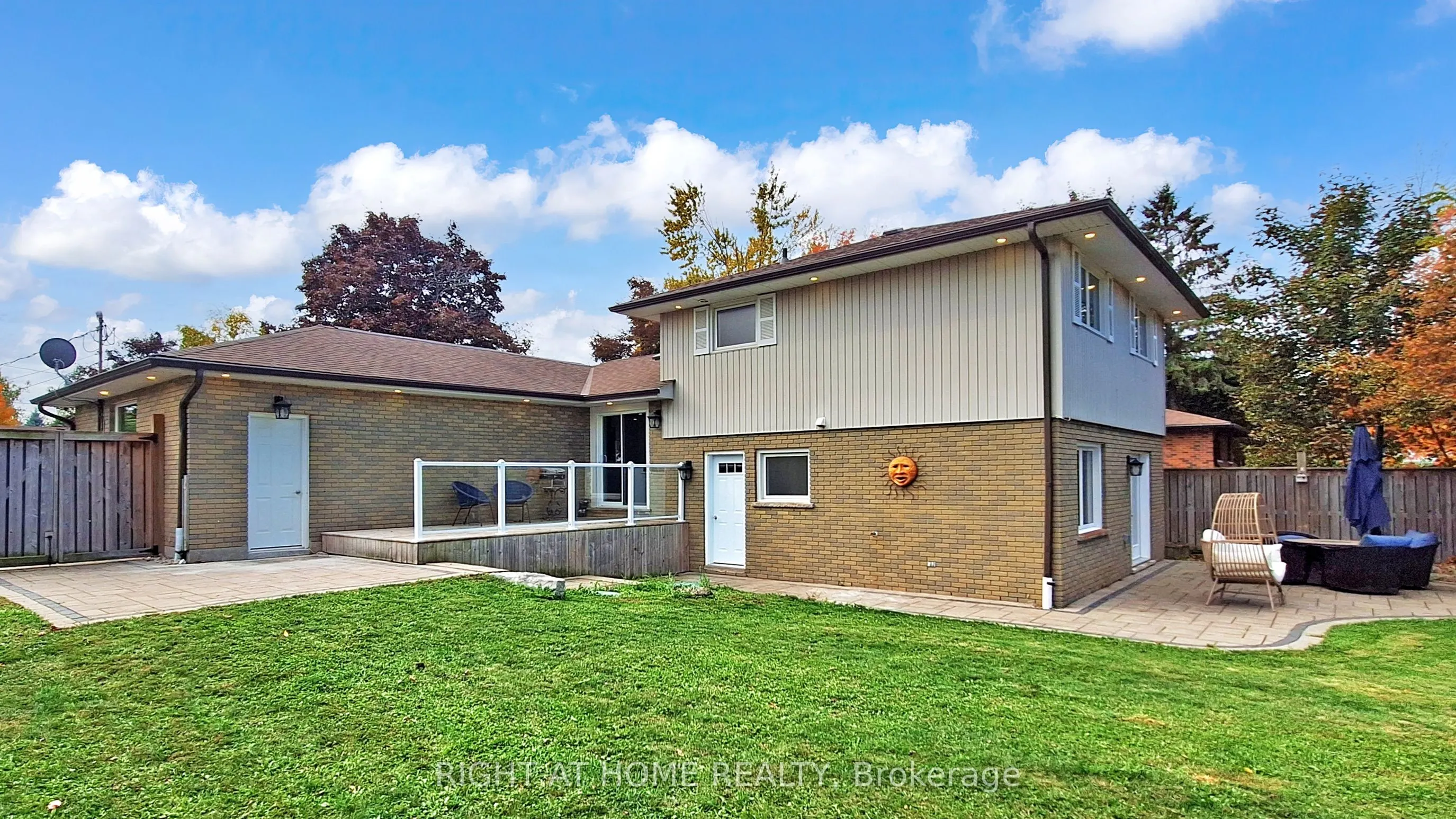 5 Glendale Avenue