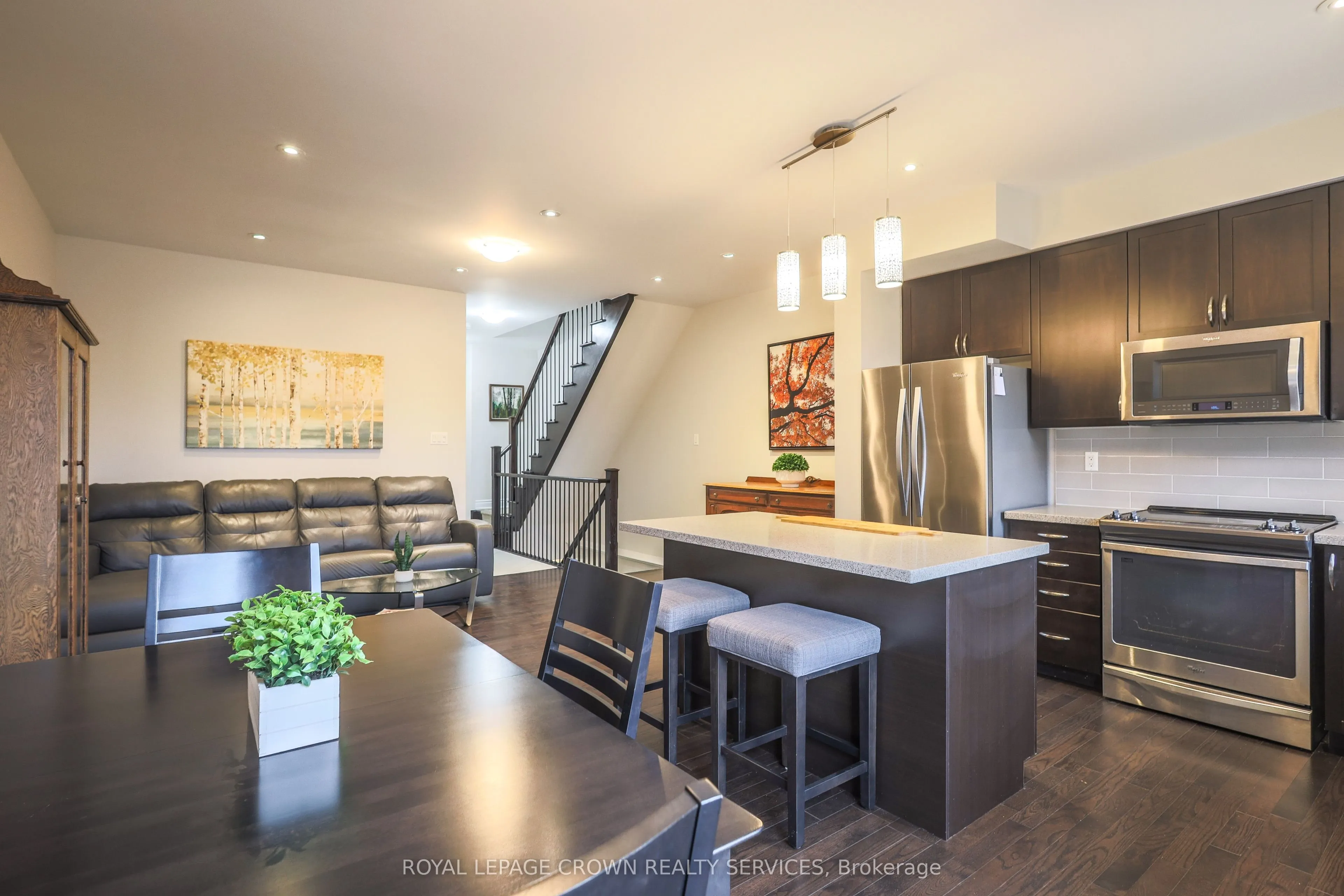 686 Wendy Culbert Crescent, #5