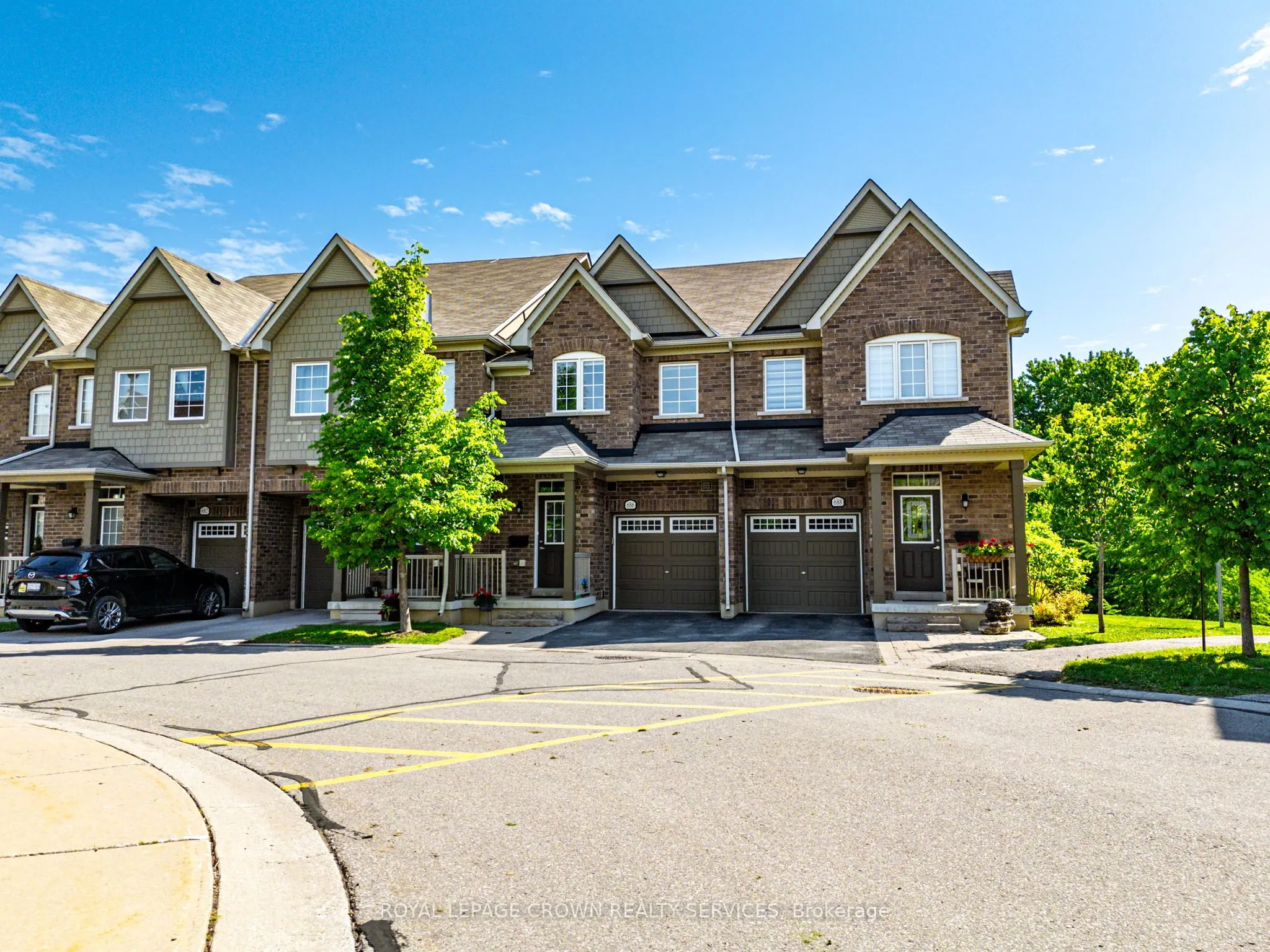 686 Wendy Culbert Crescent, #5