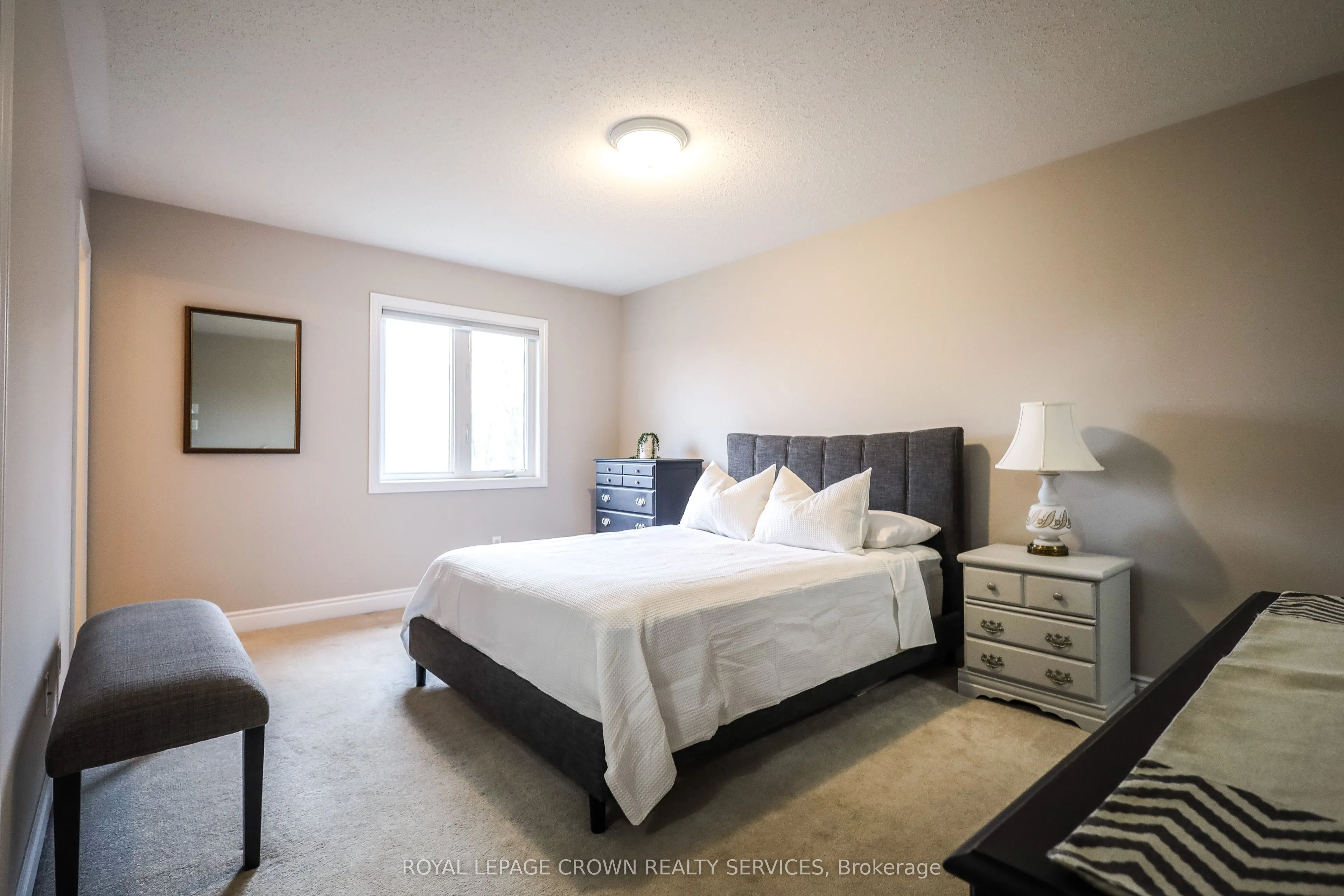 686 Wendy Culbert Crescent, #5