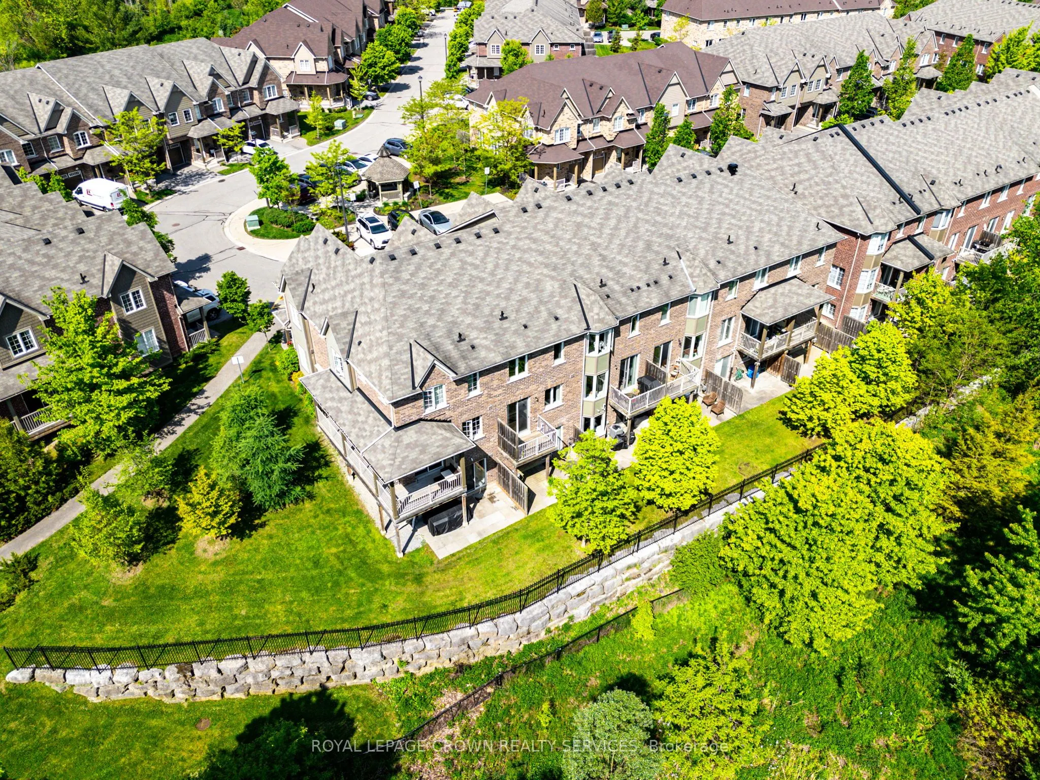 686 Wendy Culbert Crescent, #5