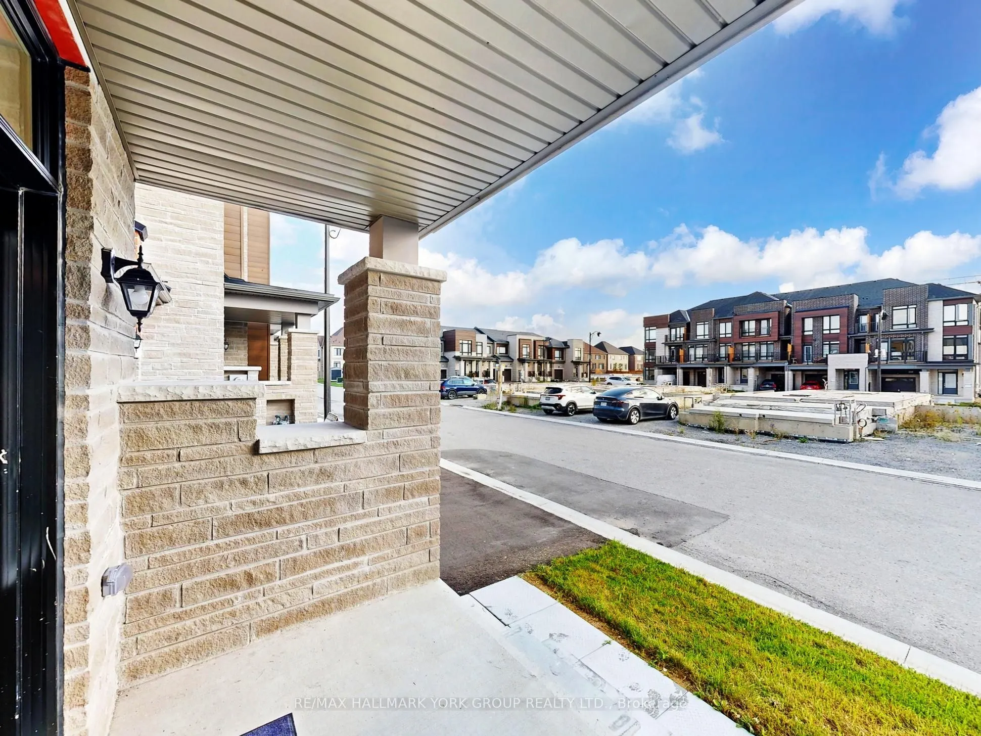 42 Blick Crescent