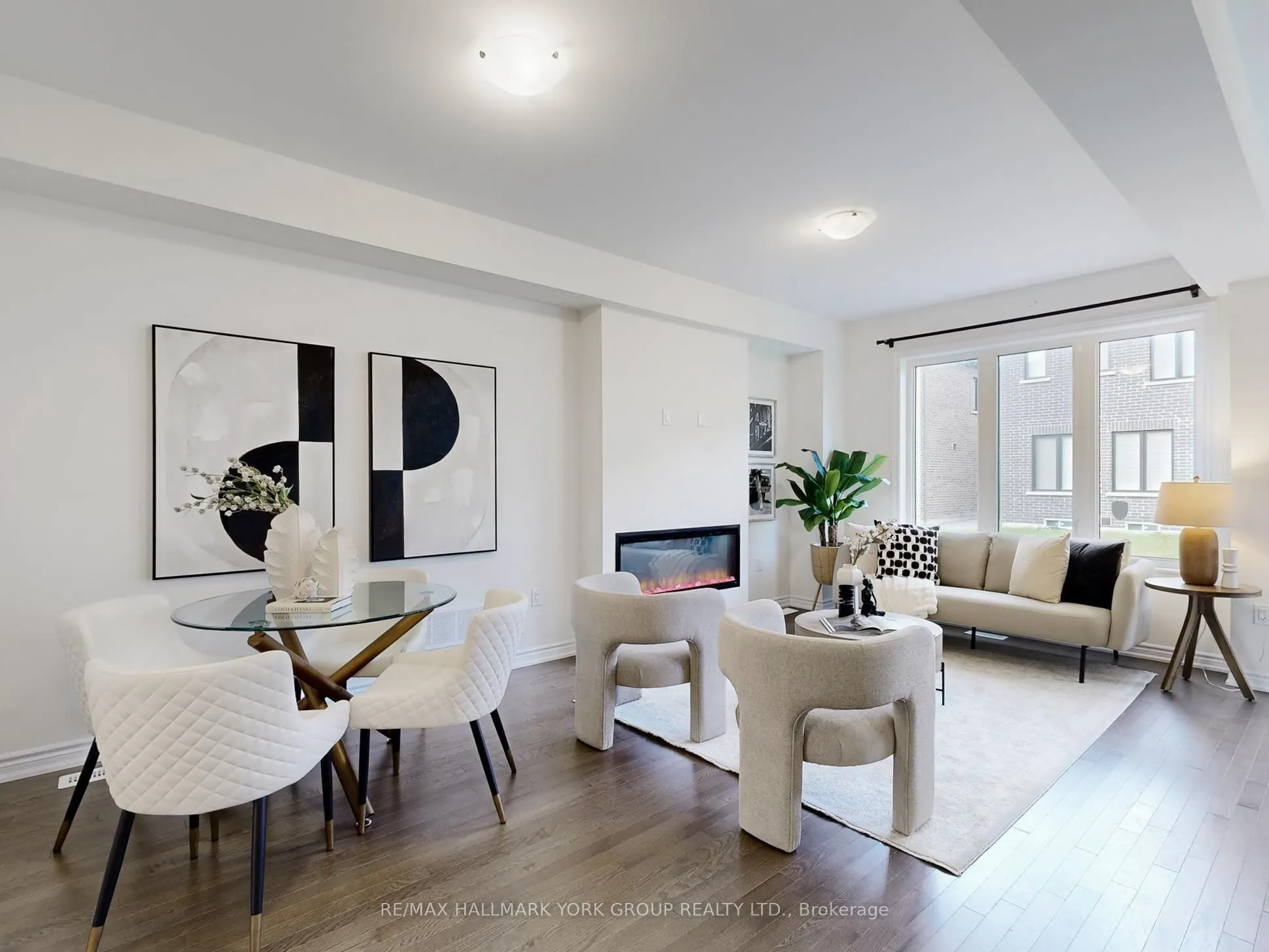 42 Blick Crescent
