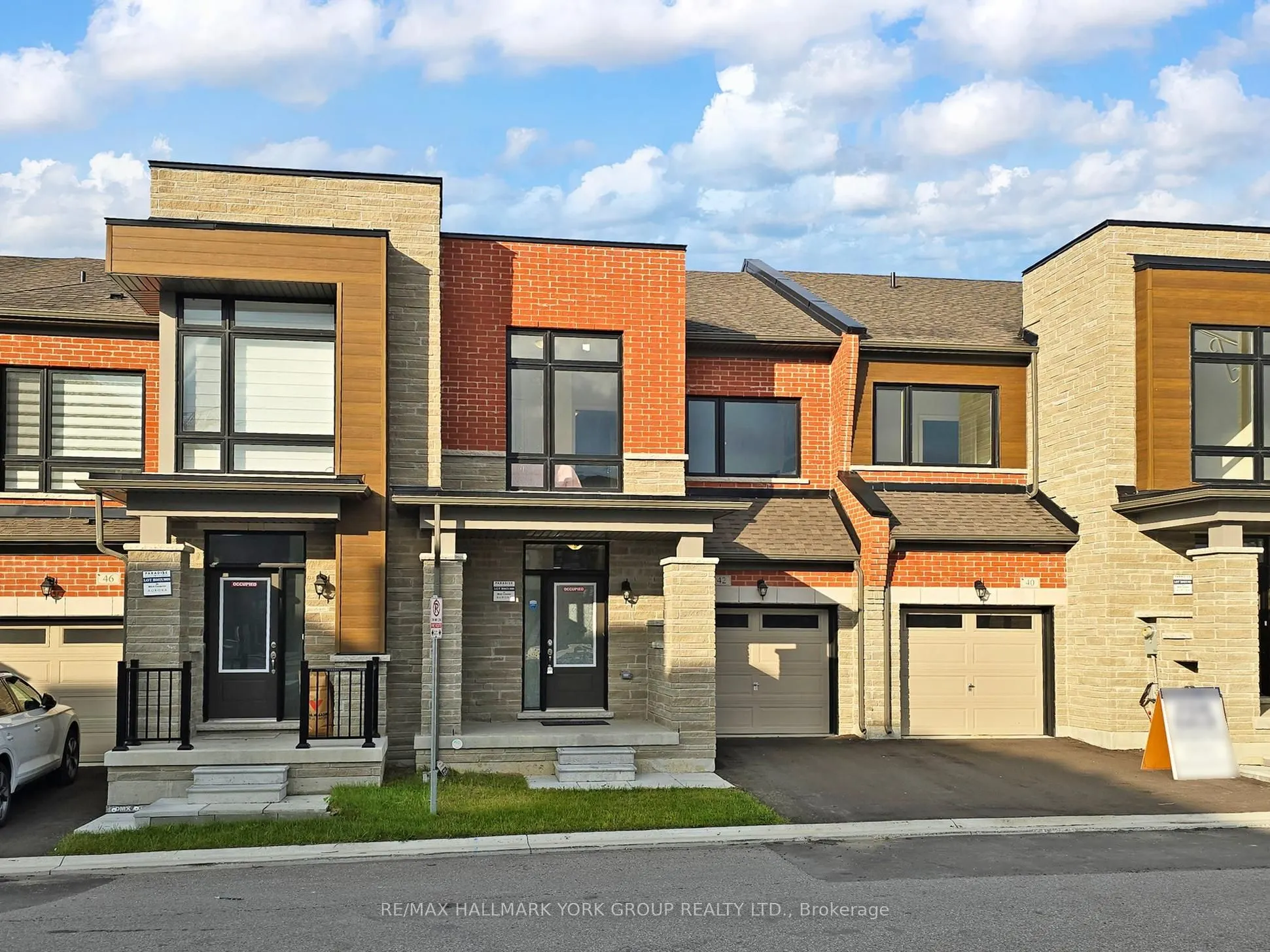 42 Blick Crescent