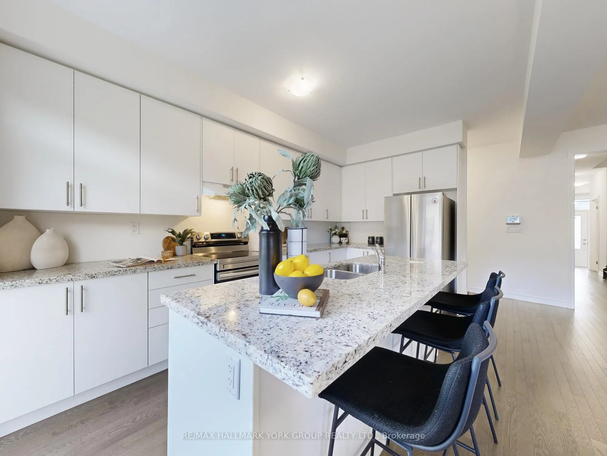 42 Blick Crescent