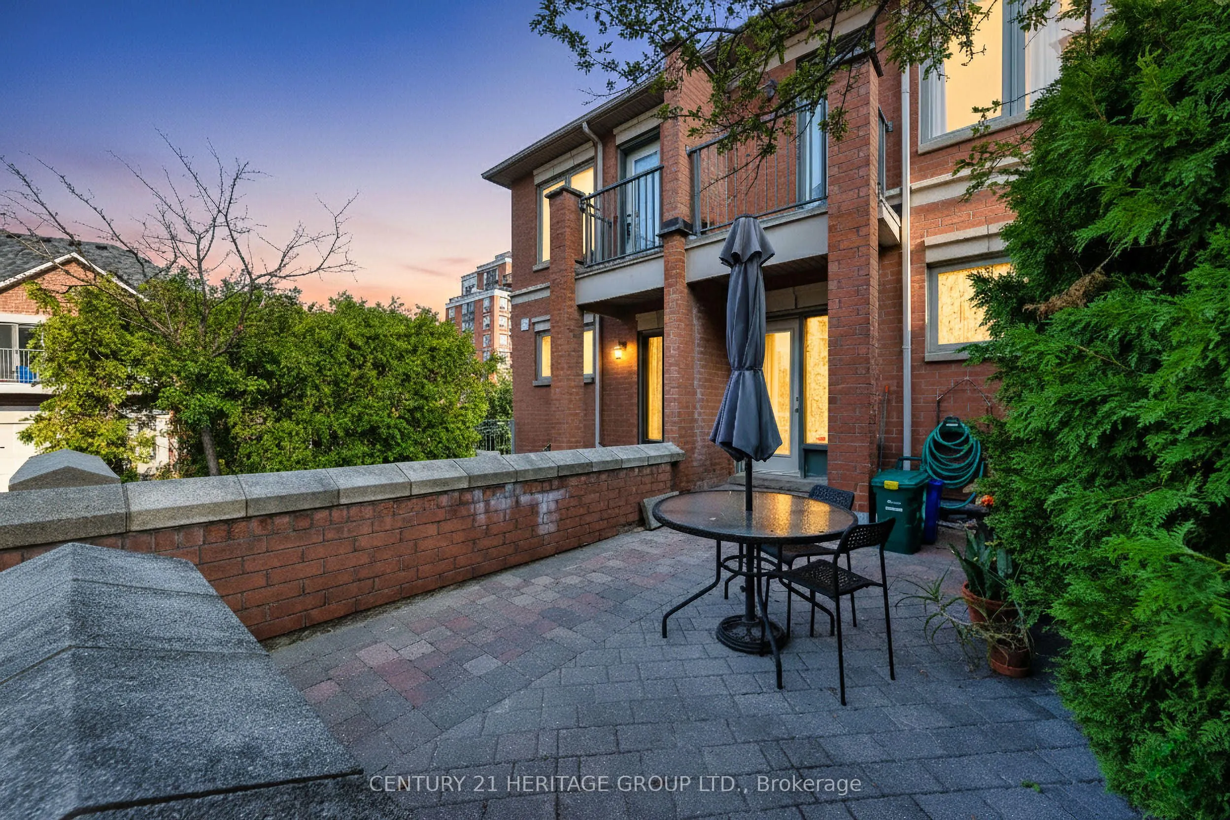 82 Suncrest Boulevard, #27