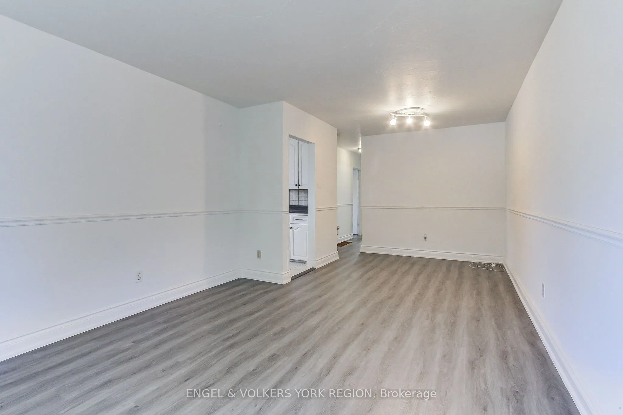106 Sheldon Avenue