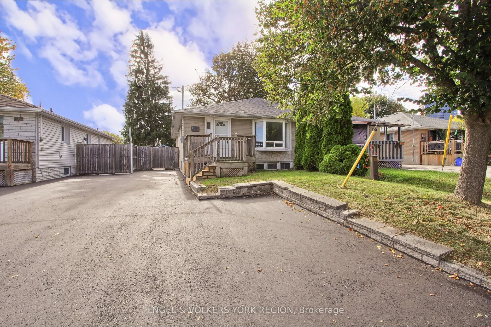 106 Sheldon Avenue