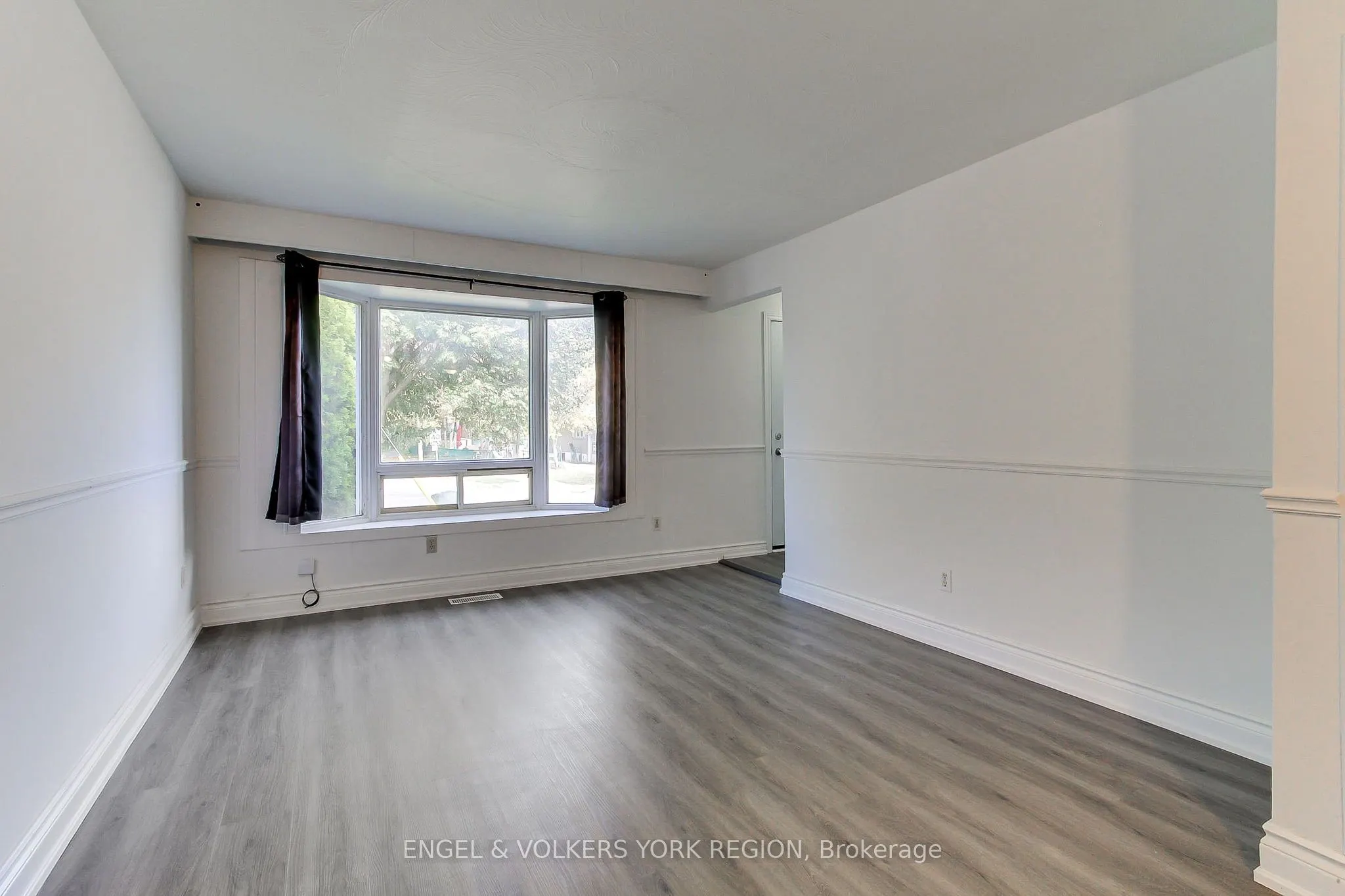 106 Sheldon Avenue